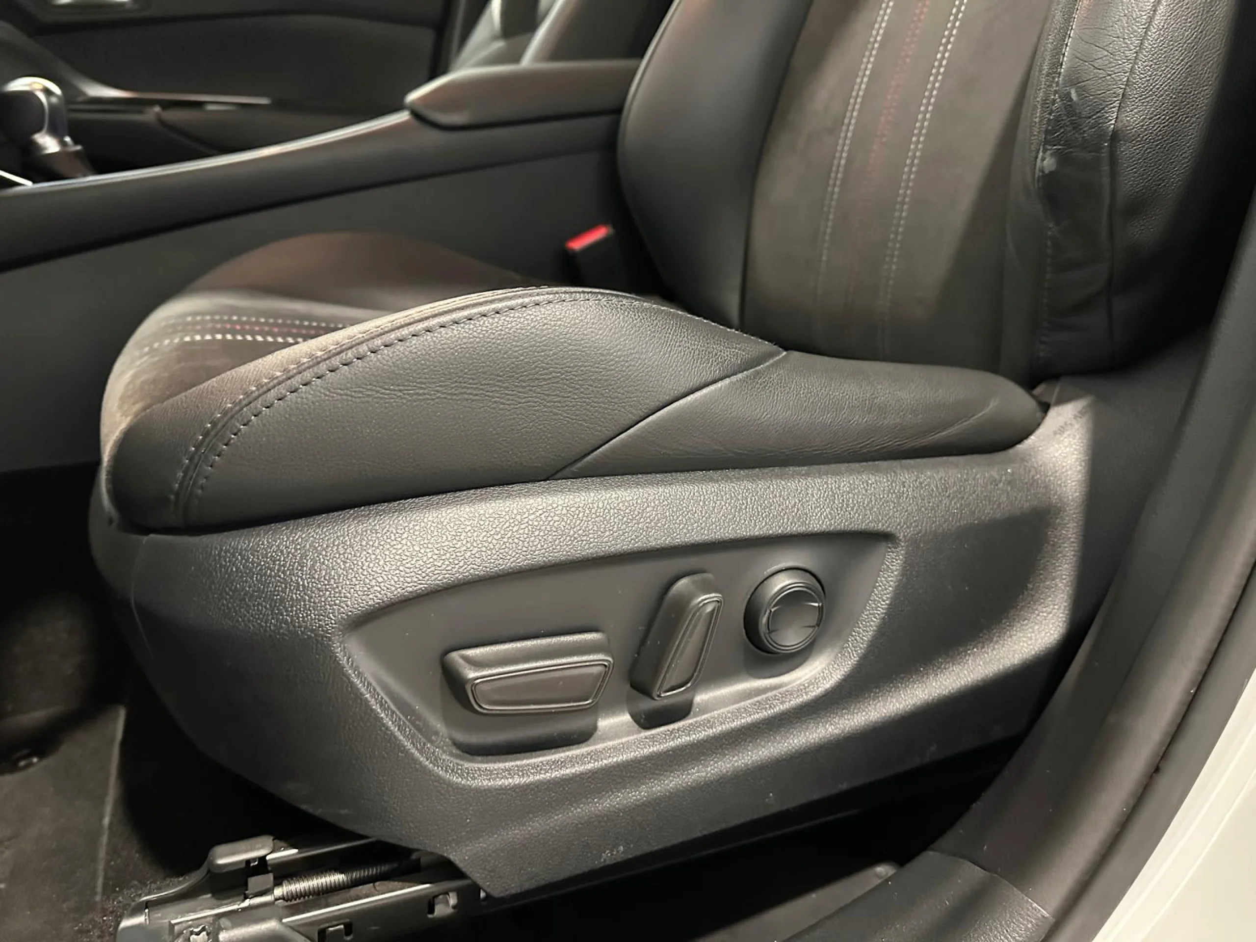 Toyota C-HR 2.0 180h GR Sport - Foto 11