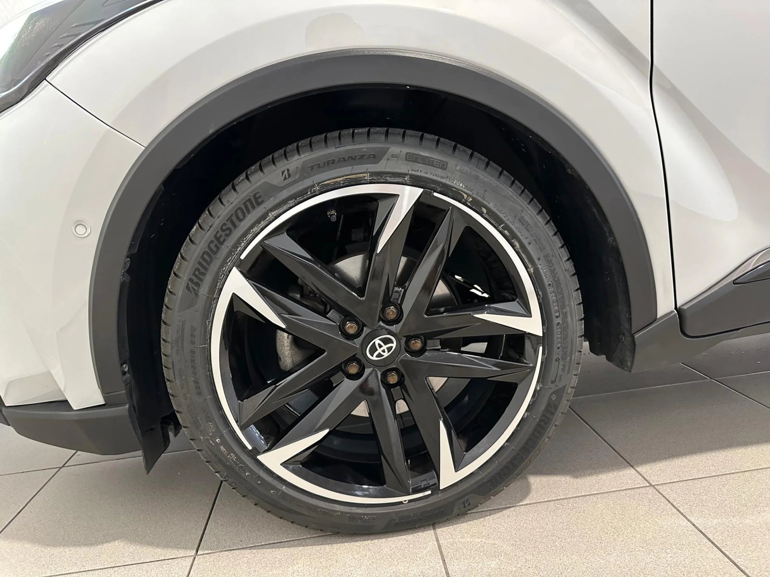 Toyota C-HR 2.0 180h GR Sport - Foto 10