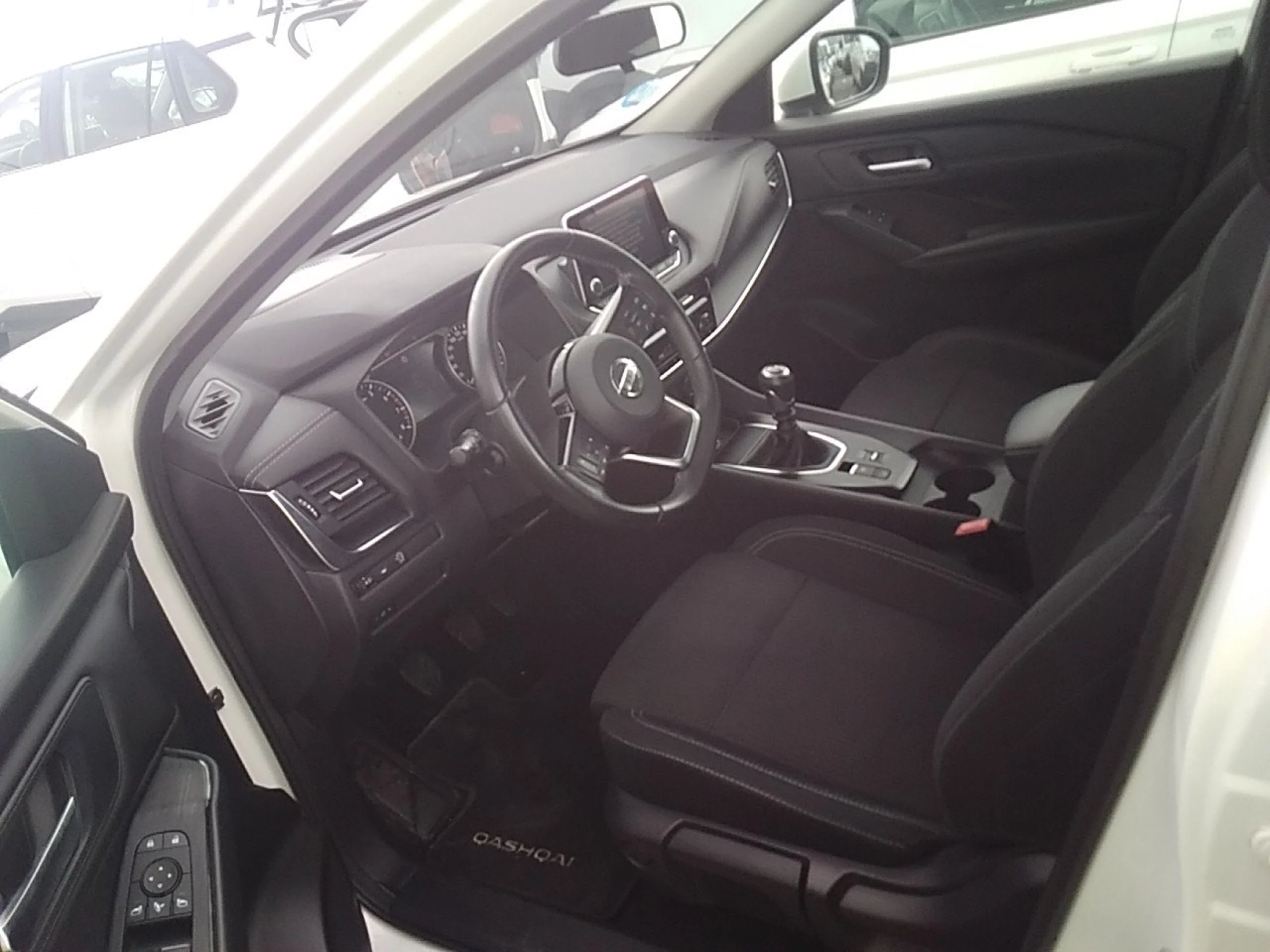 Nissan Qashqai DIG-T 103kW (140CV) mHEV 4x2 Acenta - Foto 7