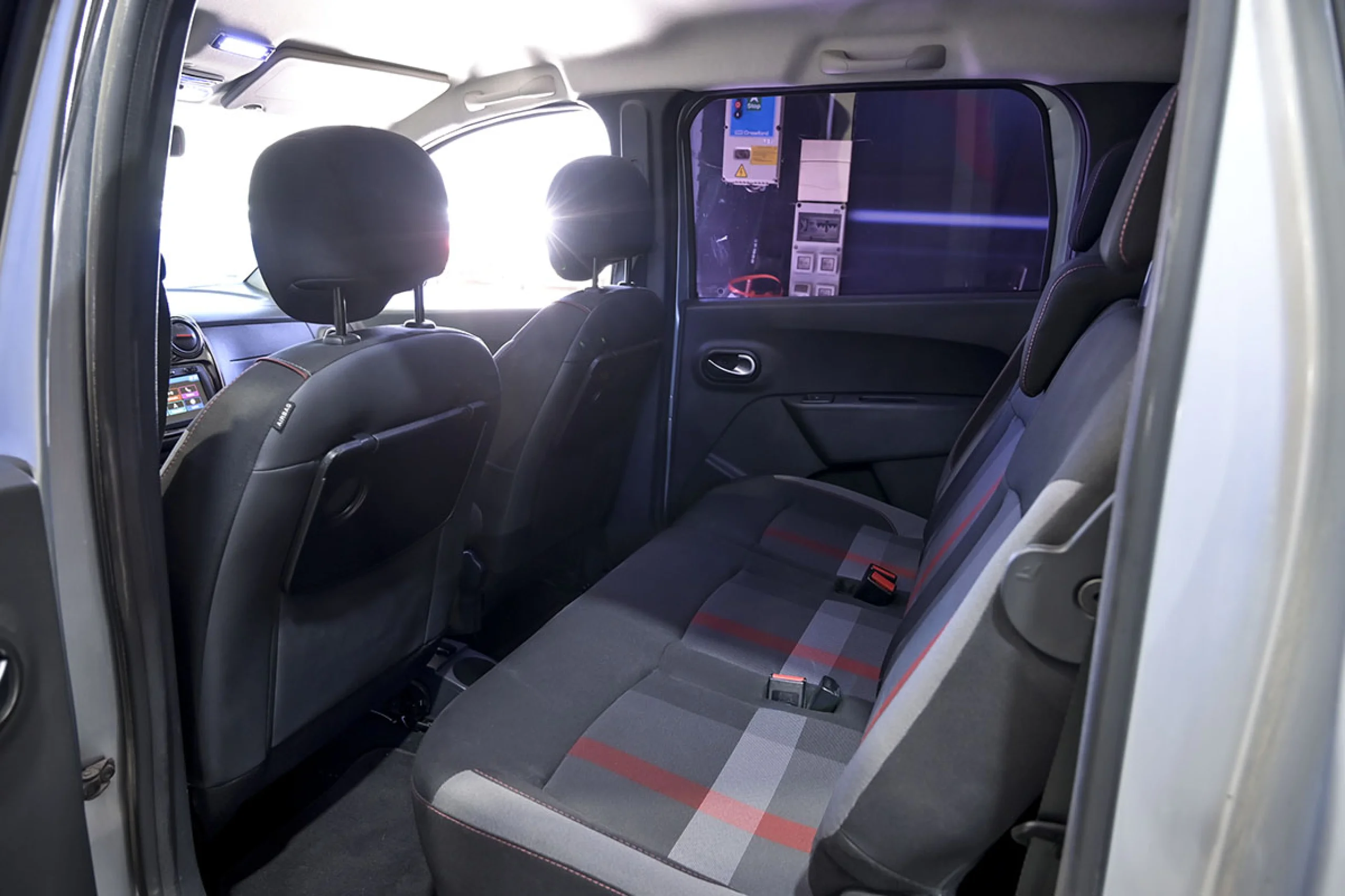 Dacia Lodgy SL Xplore Blue dCi 85kW115CV 5Pl  18 - Foto 16