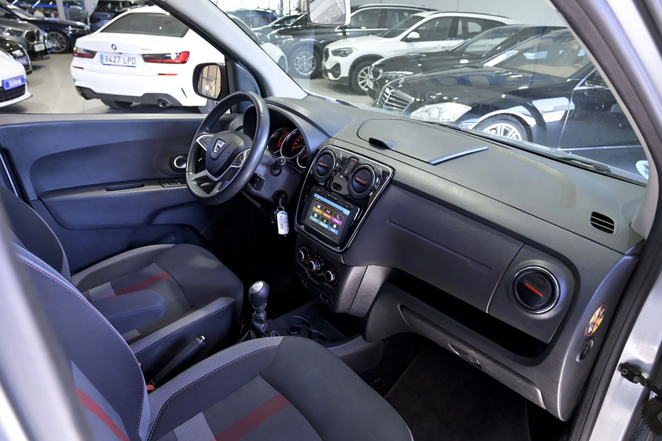 Dacia Lodgy SL Xplore Blue dCi 85kW115CV 5Pl  18 - Foto 36