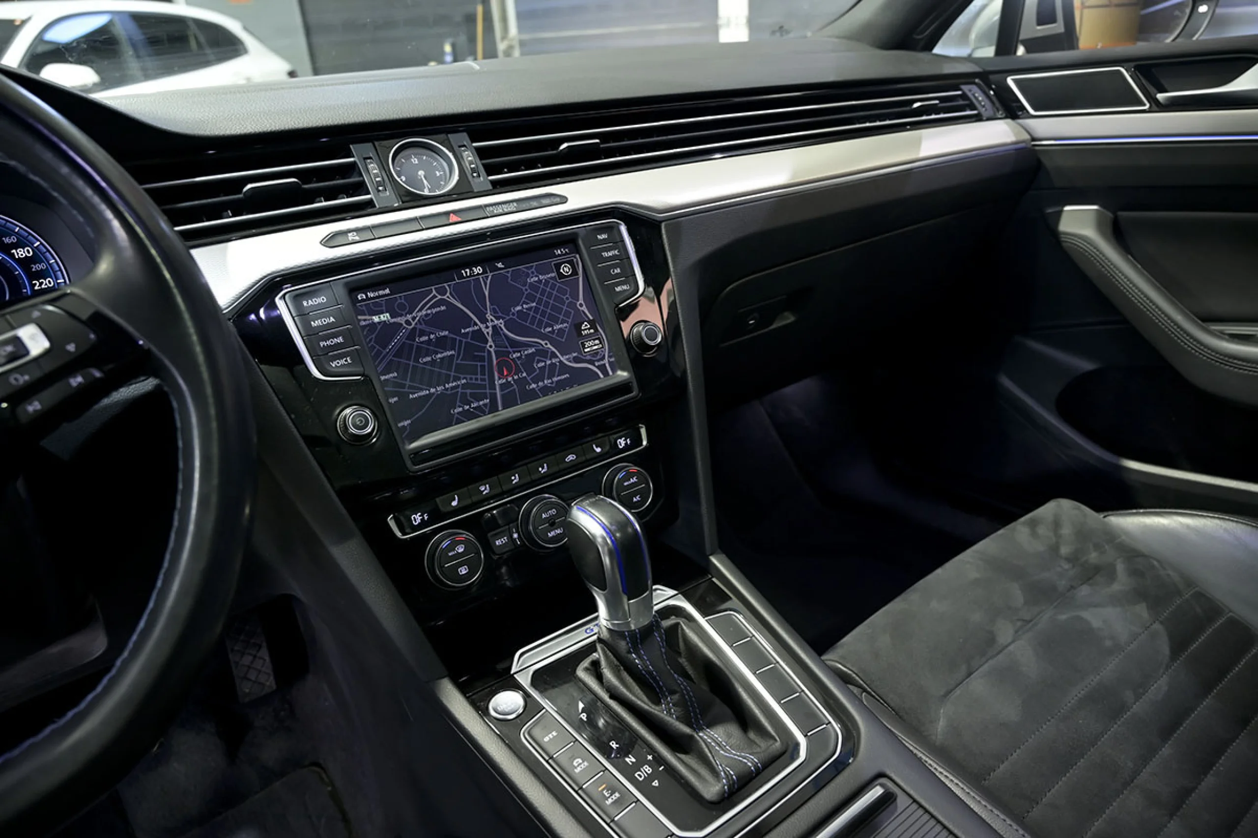 Volkswagen Passat Variant GTE 1.4 TSI DSG - Foto 28