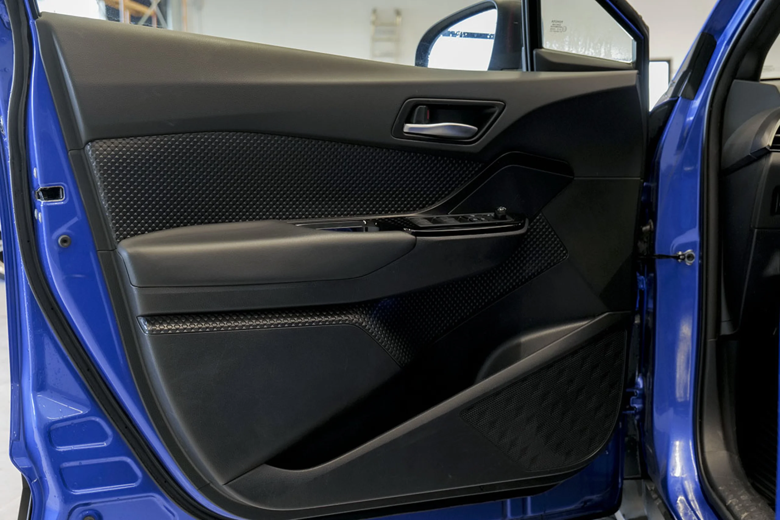 Toyota C-HR 1.8 125H Advance - Foto 18