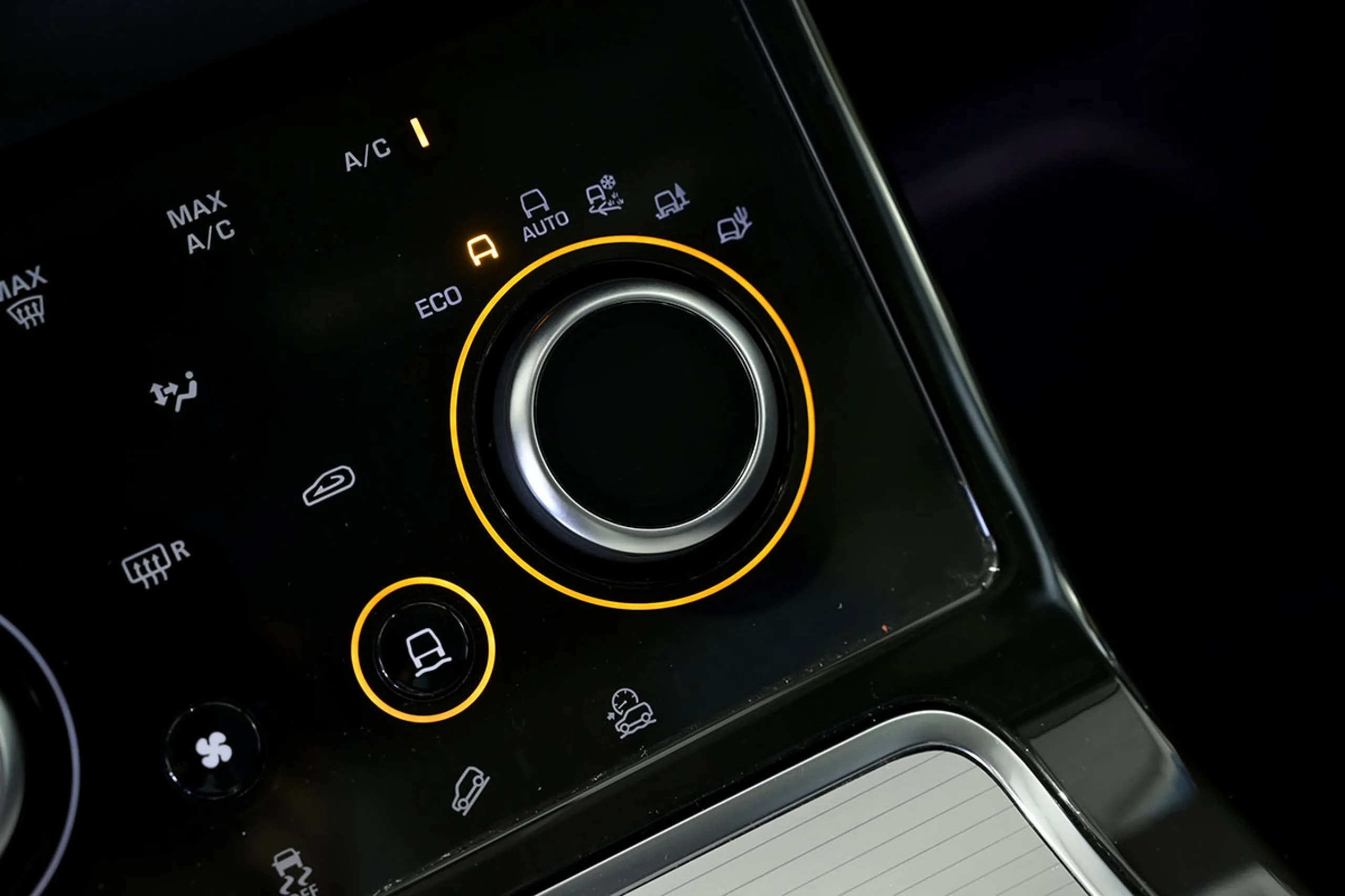 Land Rover Range Rover Evoque 2.0 D163 S AUTO 4WD MHEV - Foto 34