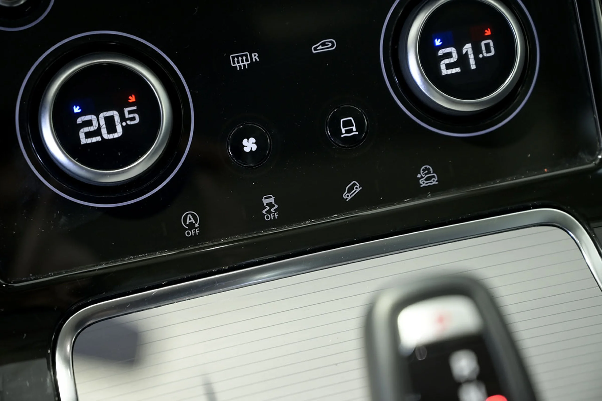 Land Rover Range Rover Evoque 2.0 D163 S AUTO 4WD MHEV - Foto 33