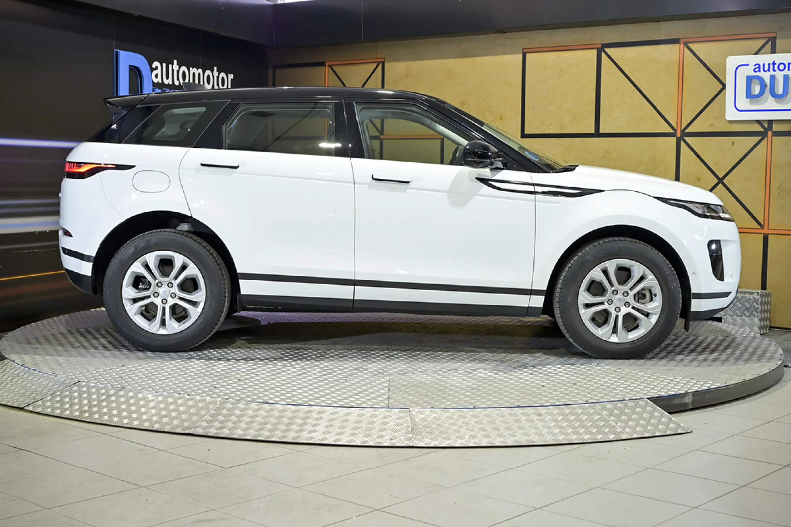 Land Rover Range Rover Evoque 2.0 D163 S AUTO 4WD MHEV - Foto 20