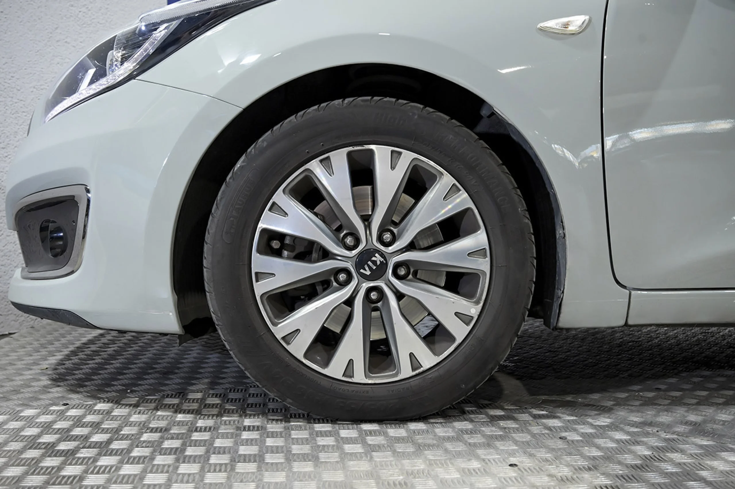 Kia Ceed cee d 1.4 CVVT 74kW 100CV Drive - Foto 14