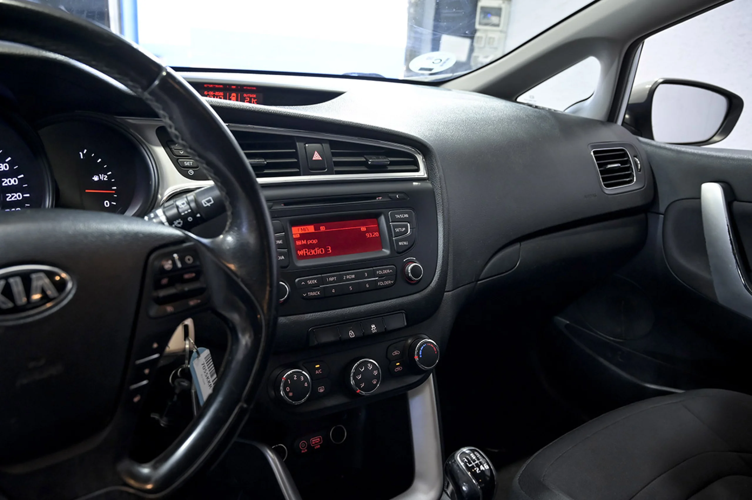 Kia Ceed cee d 1.4 CVVT 74kW 100CV Drive - Foto 25