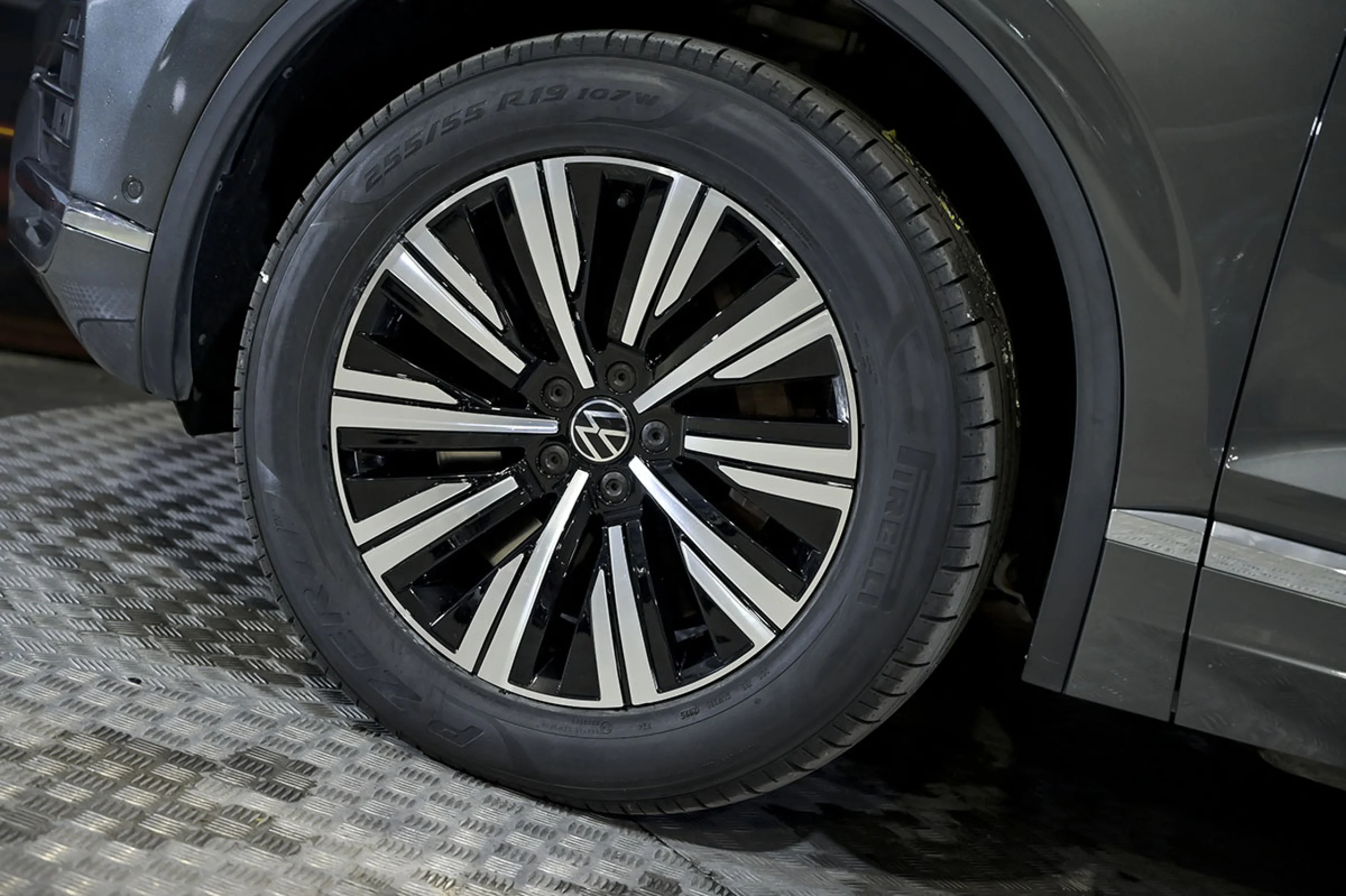 Volkswagen Touareg eHybrid Eleg 3.0 V6 TSI 280kW Tip 4M - Foto 14