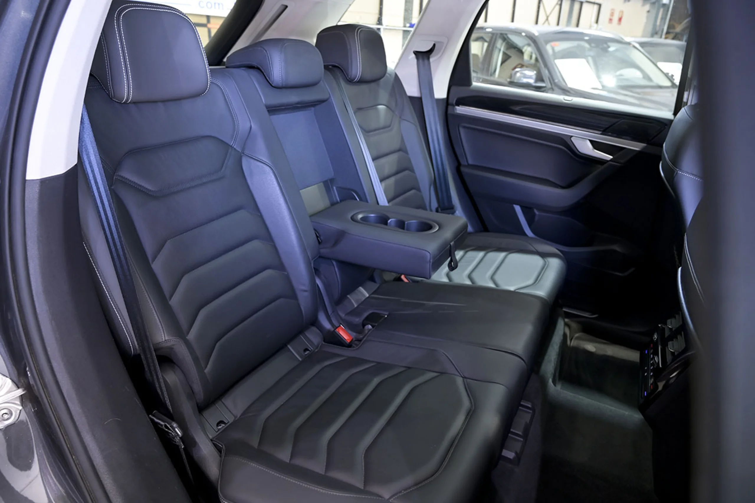 Volkswagen Touareg eHybrid Eleg 3.0 V6 TSI 280kW Tip 4M - Foto 18