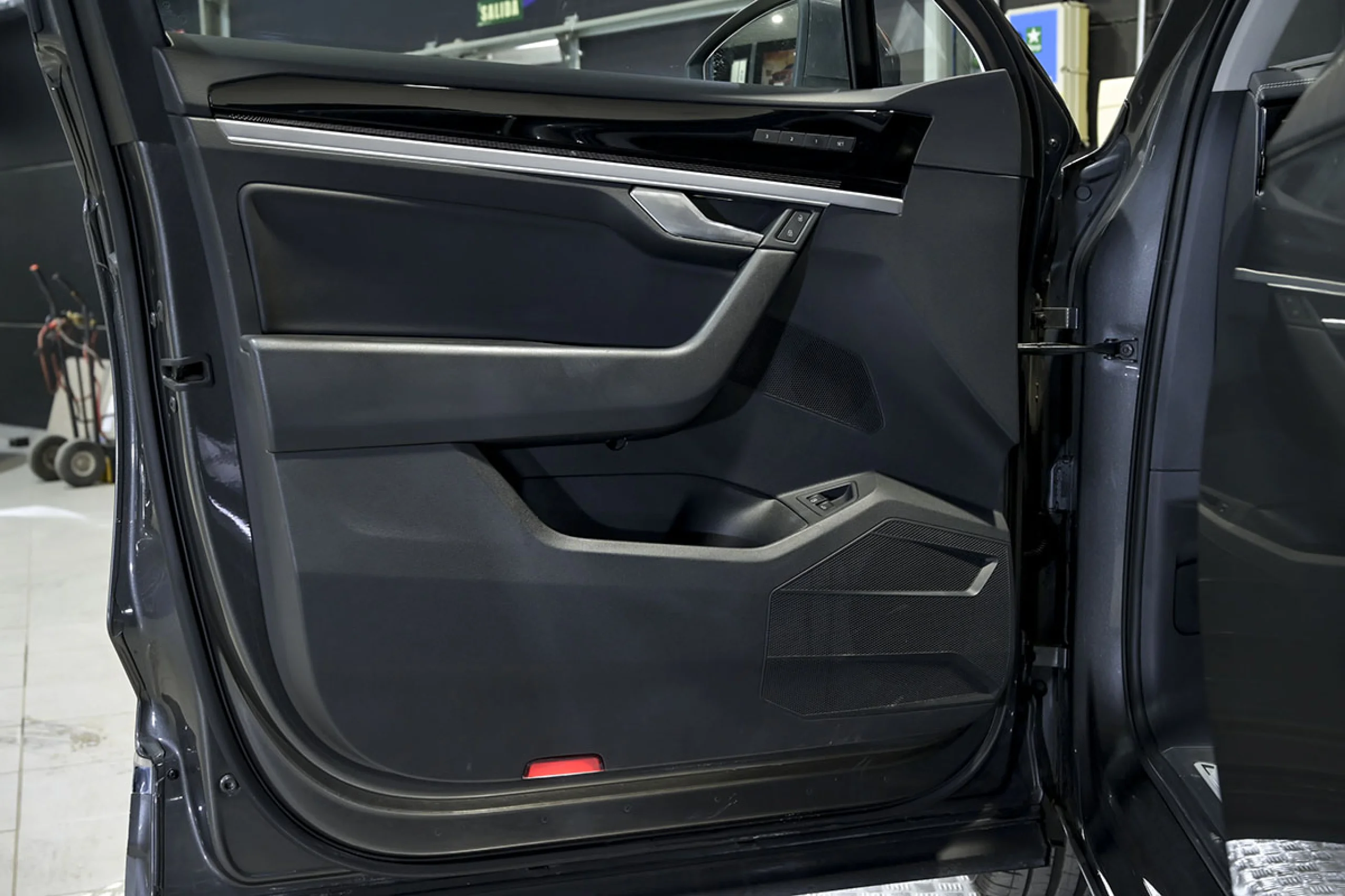 Volkswagen Touareg eHybrid Eleg 3.0 V6 TSI 280kW Tip 4M - Foto 23