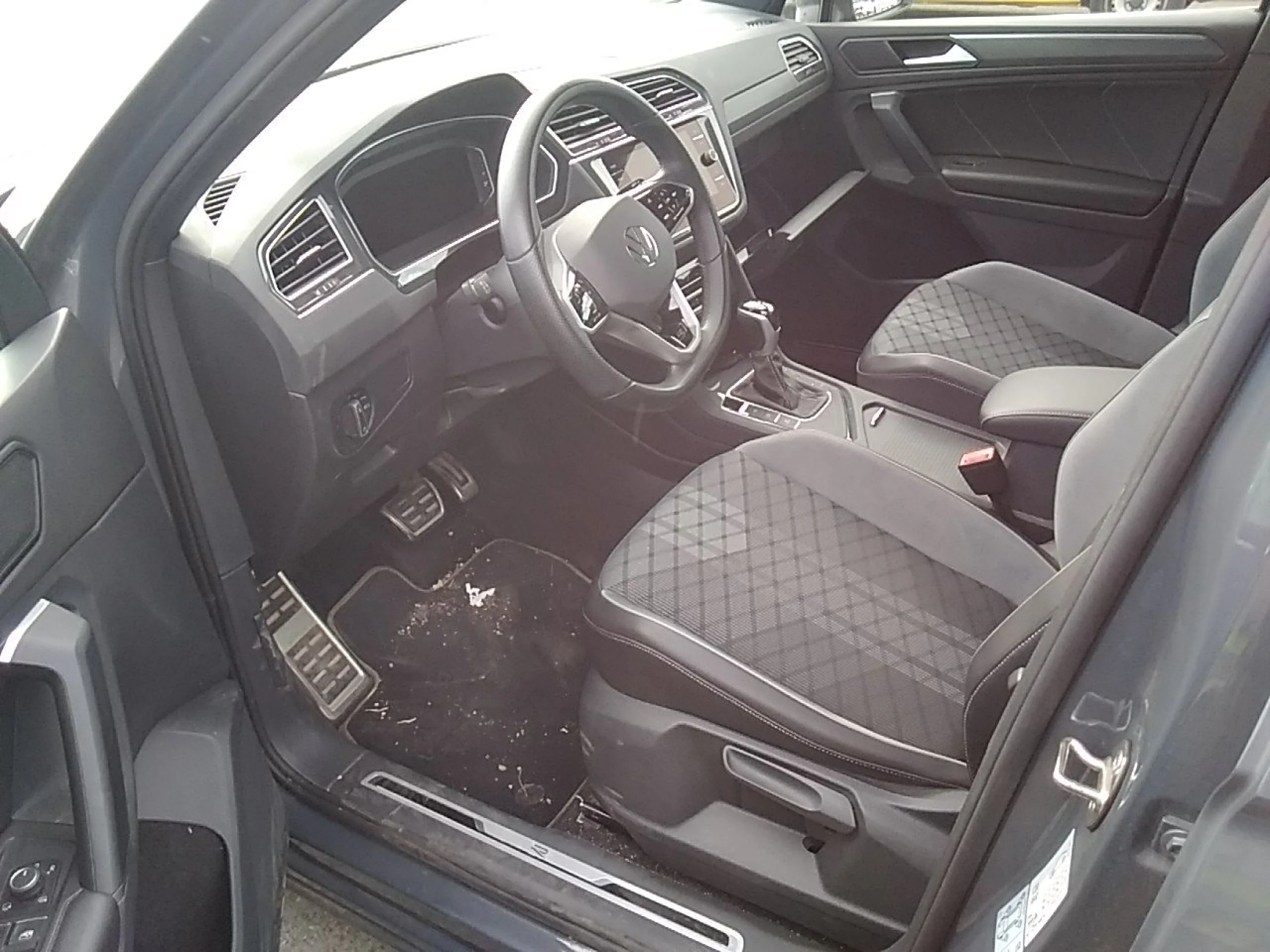 Volkswagen Tiguan R-Line 2.0 TDI 110kW (150CV) DSG - Foto 7