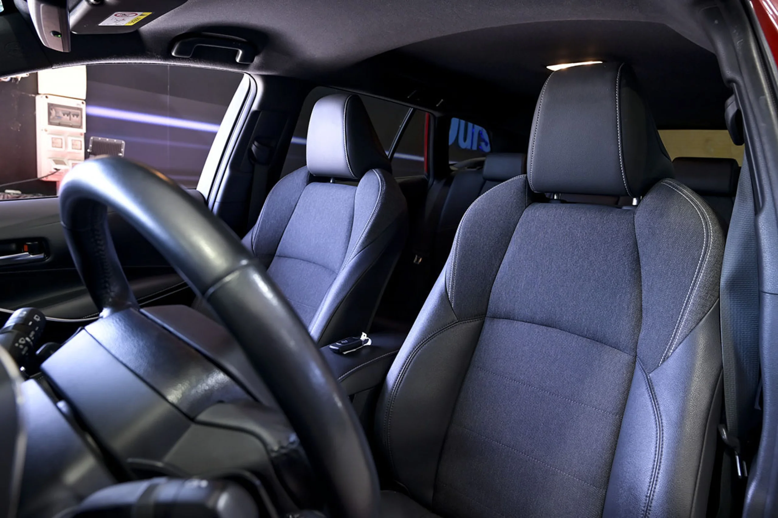 Toyota Corolla 2.0 180H STYLE ECVT TOURING SPORT - Foto 8