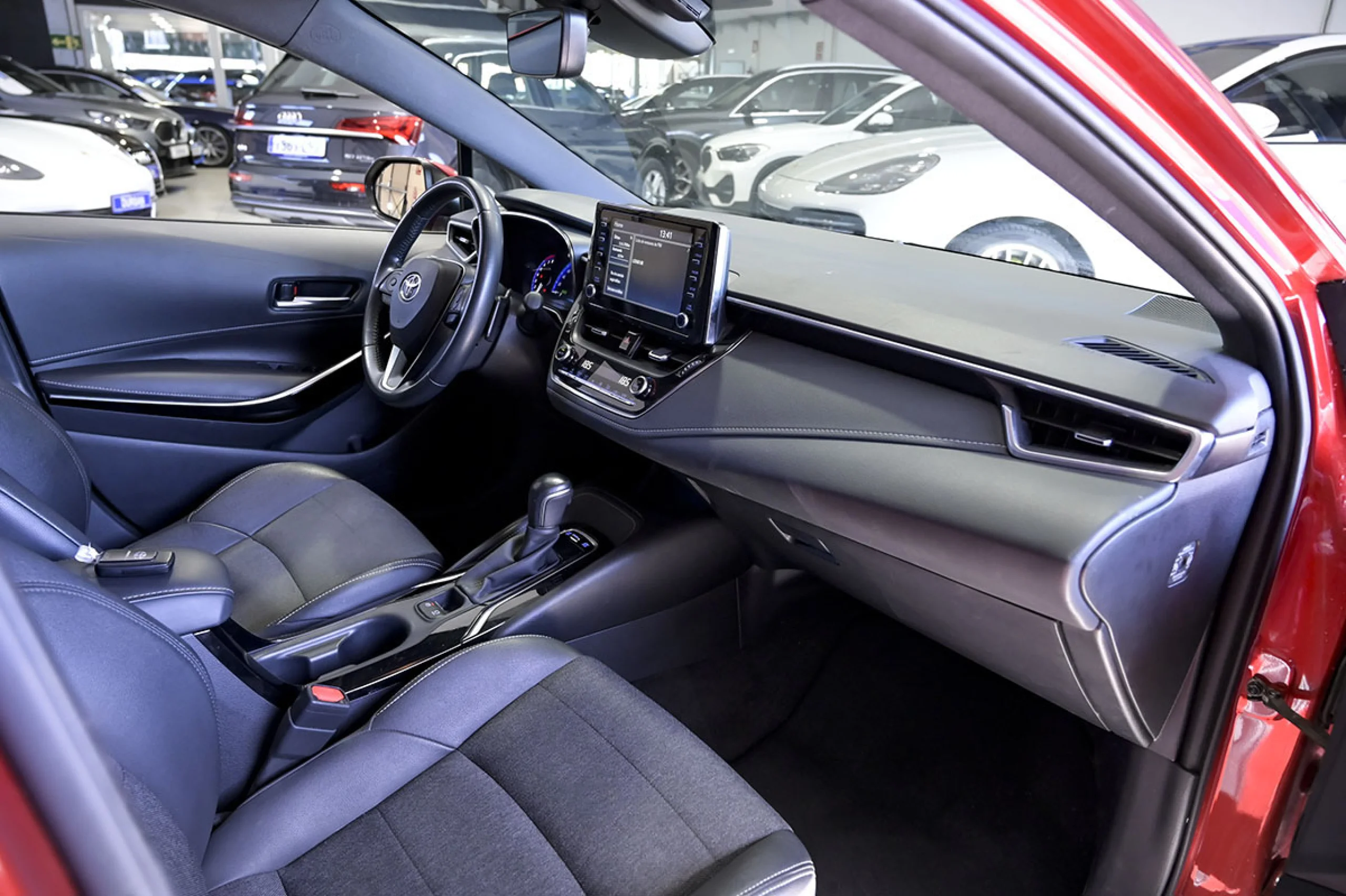 Toyota Corolla 2.0 180H STYLE ECVT TOURING SPORT - Foto 34