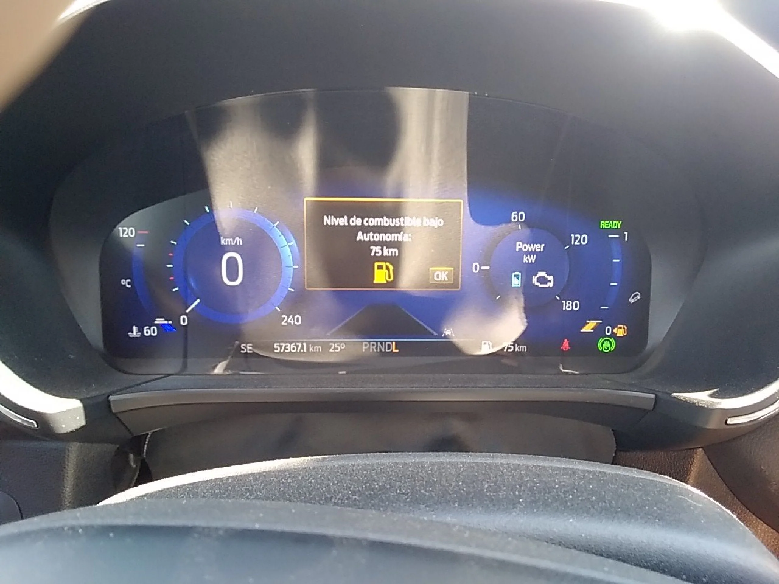 Ford Kuga Titanium 2.5 Duratec FHEV 140kW Auto - Foto 8