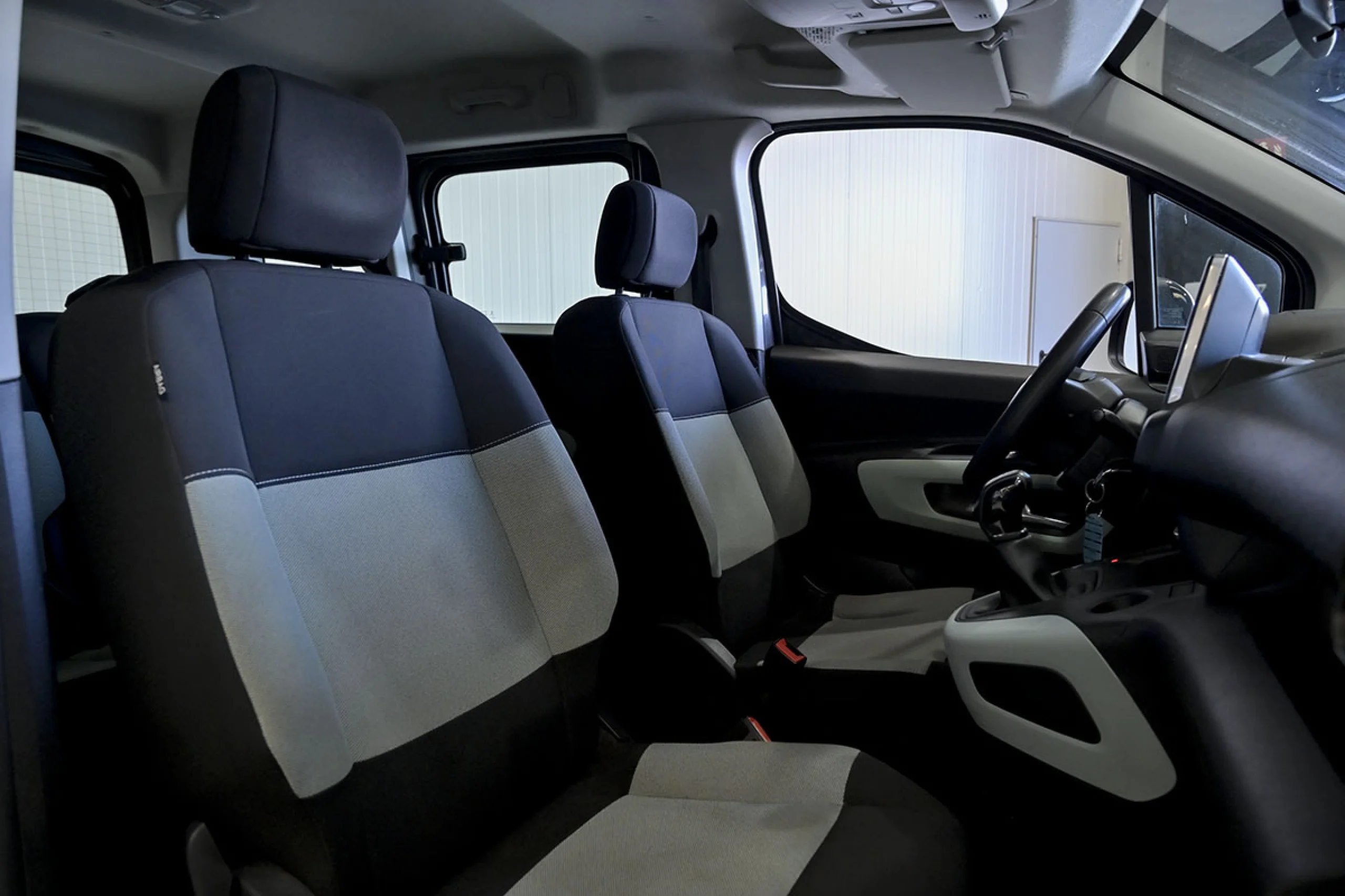 Citroen Berlingo Talla M BlueHDi 100 SS 100 ANOS - Foto 29