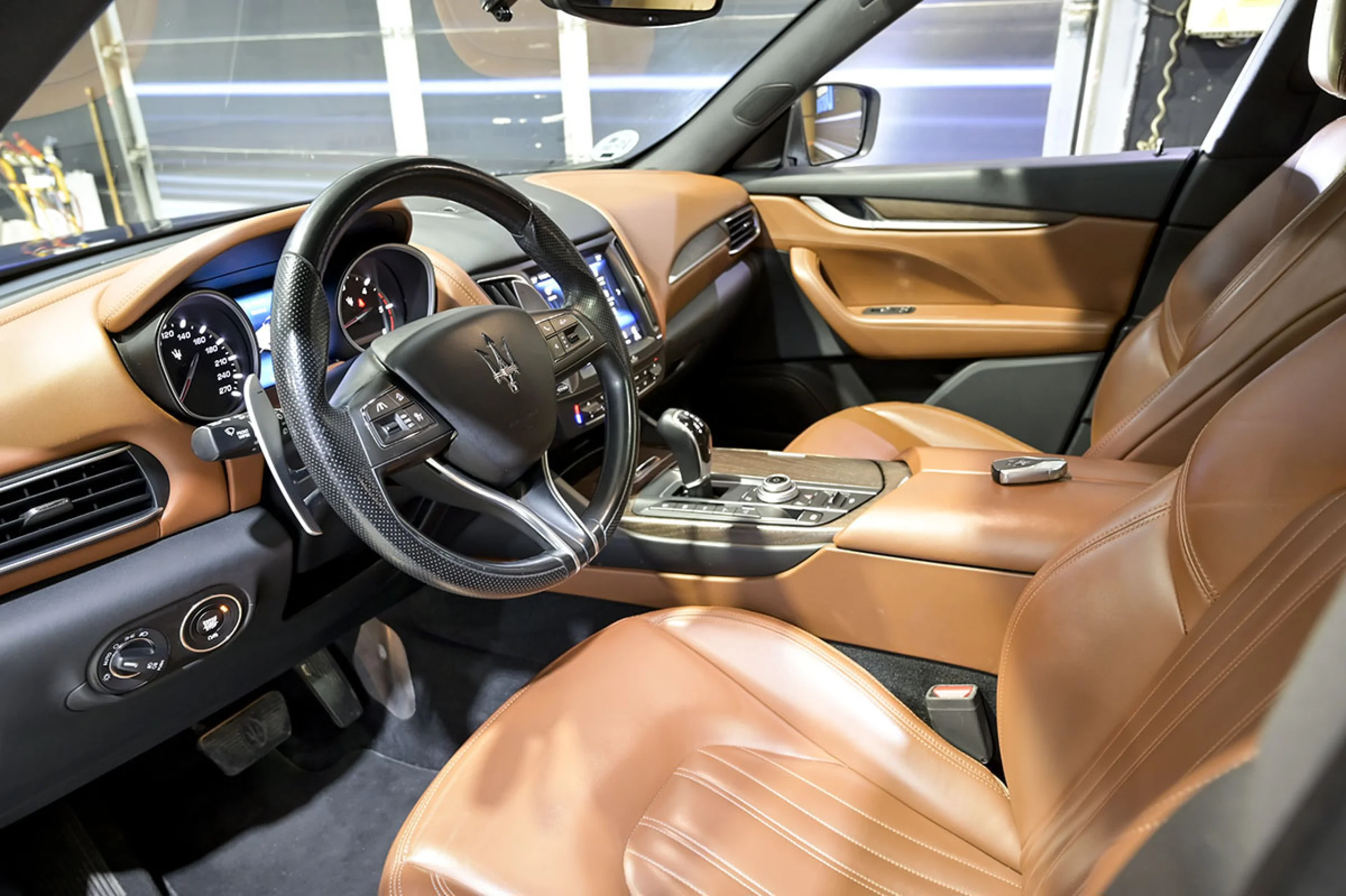 Maserati Levante V6 275 HP D AWD - Foto 6