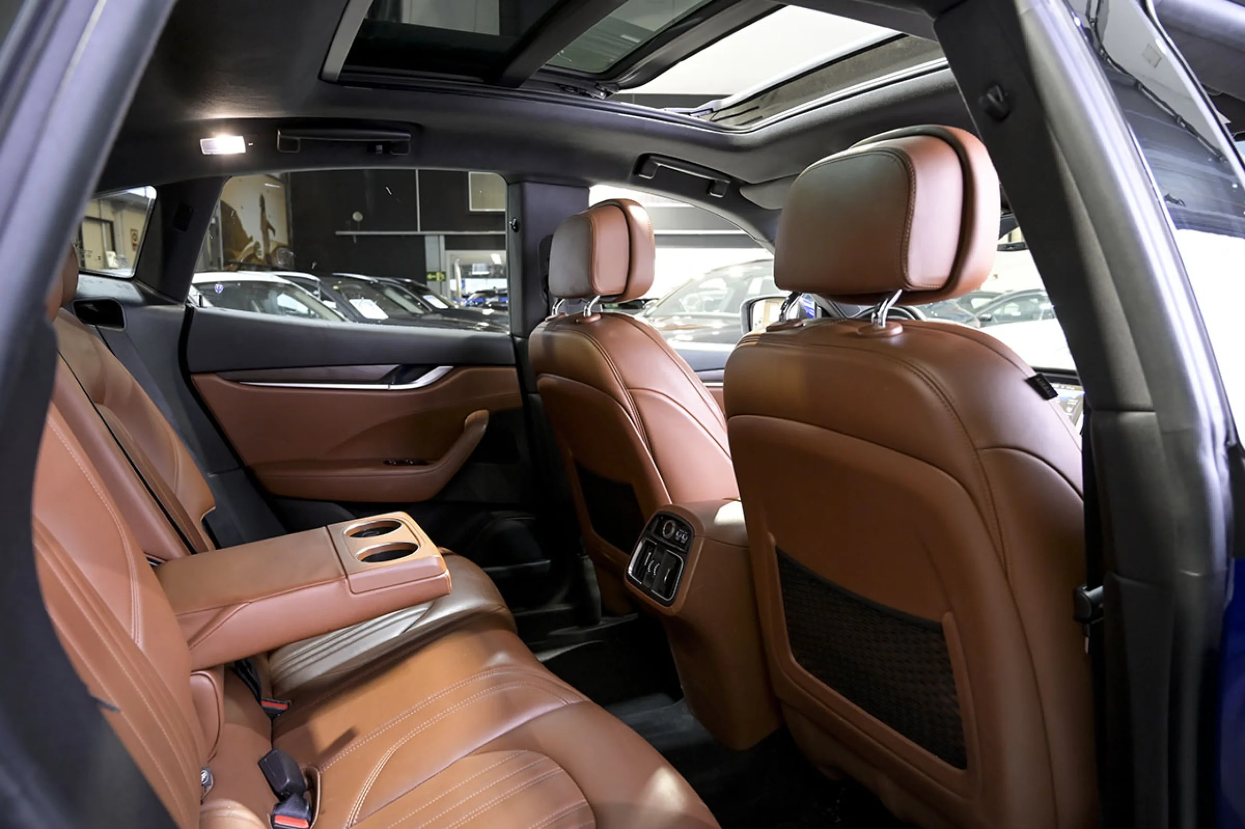 Maserati Levante V6 275 HP D AWD - Foto 15