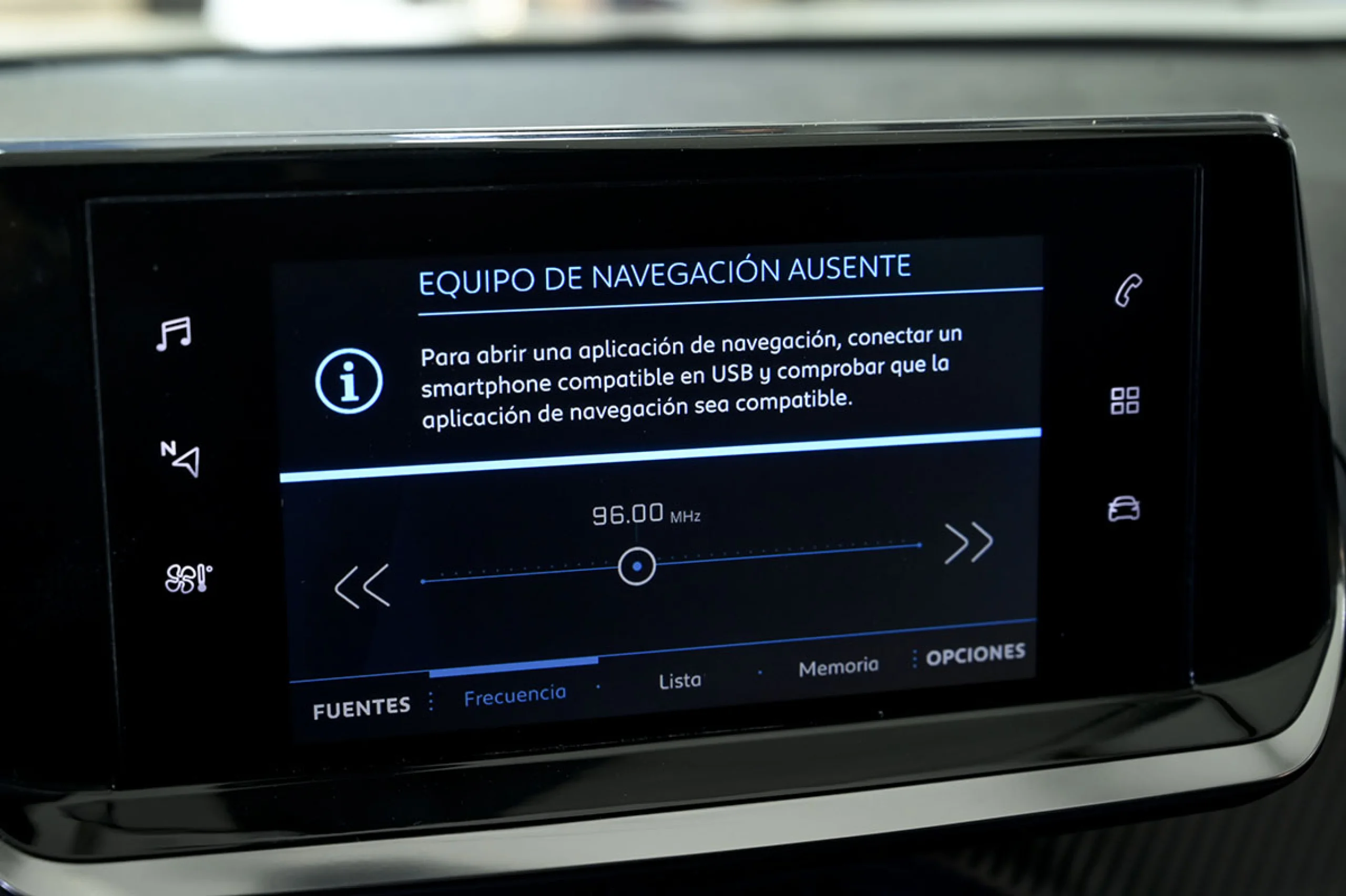 Peugeot 2008 Active BlueHDI 81kW 110CV - Foto 28