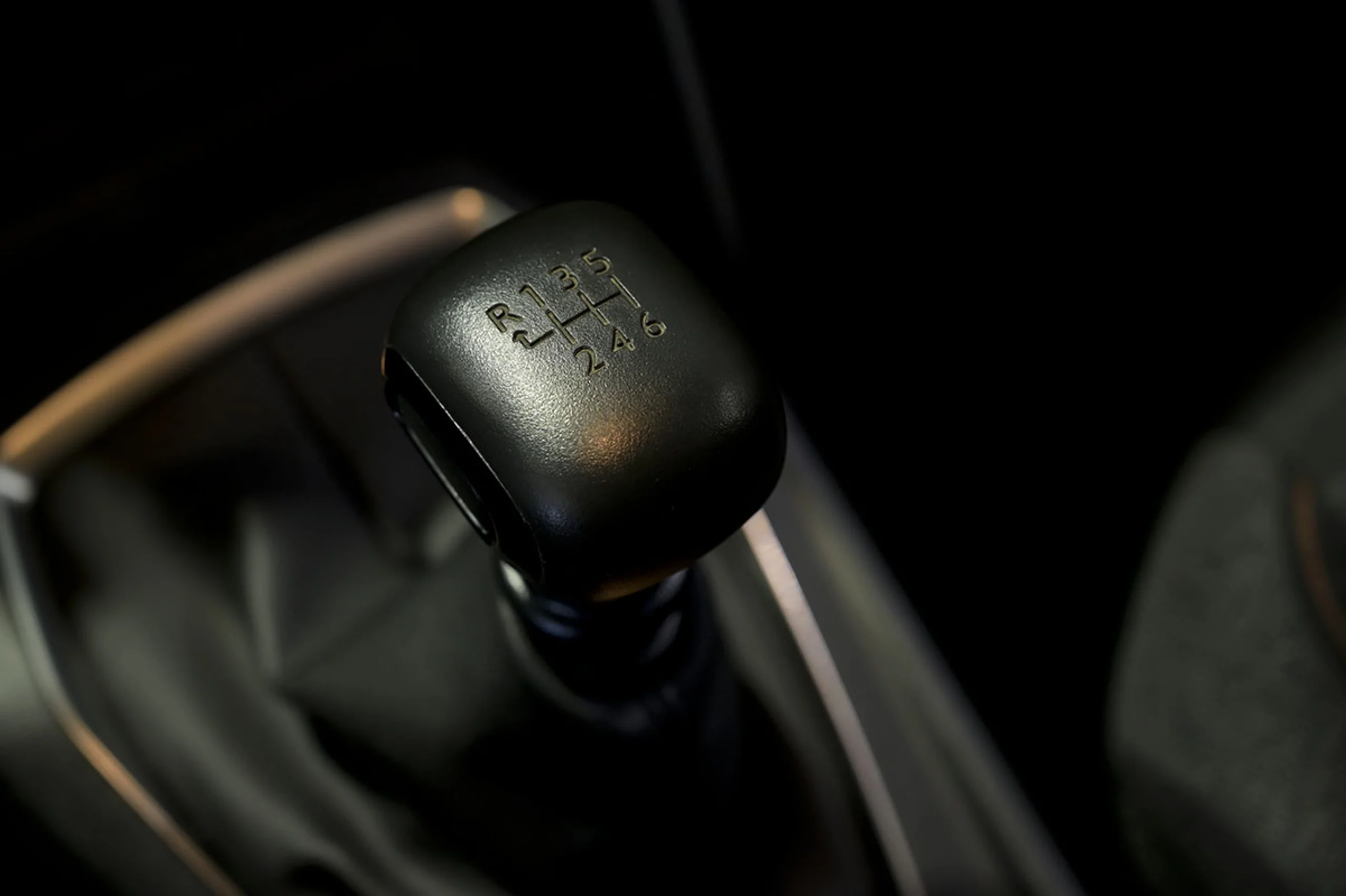 Peugeot 2008 Active BlueHDI 81kW 110CV - Foto 34