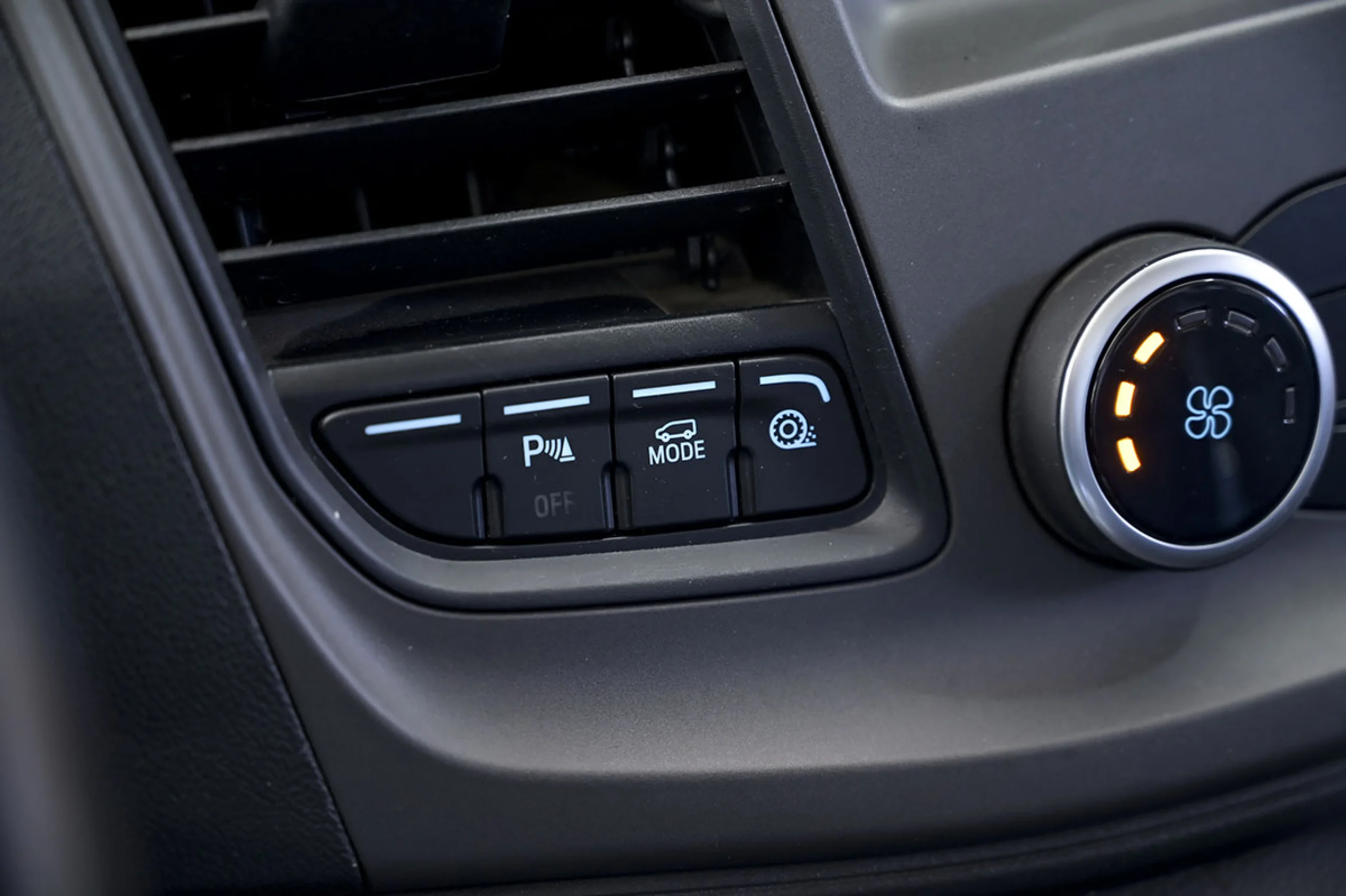 Ford Transit 350 96kW L2H2 Van Trend FWD MHEV - Foto 20