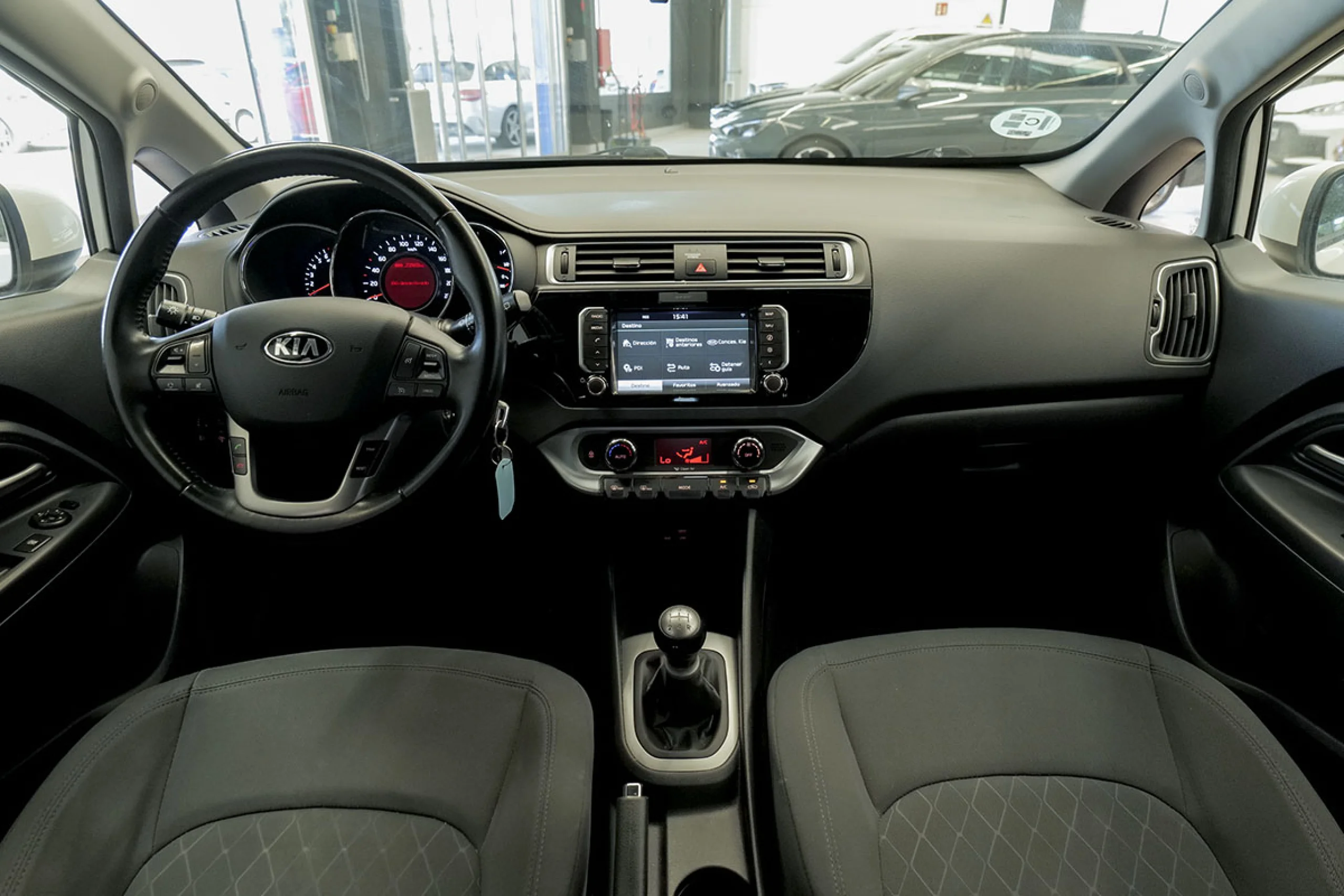 Kia Rio 1.2 CVVT Tech - Foto 6