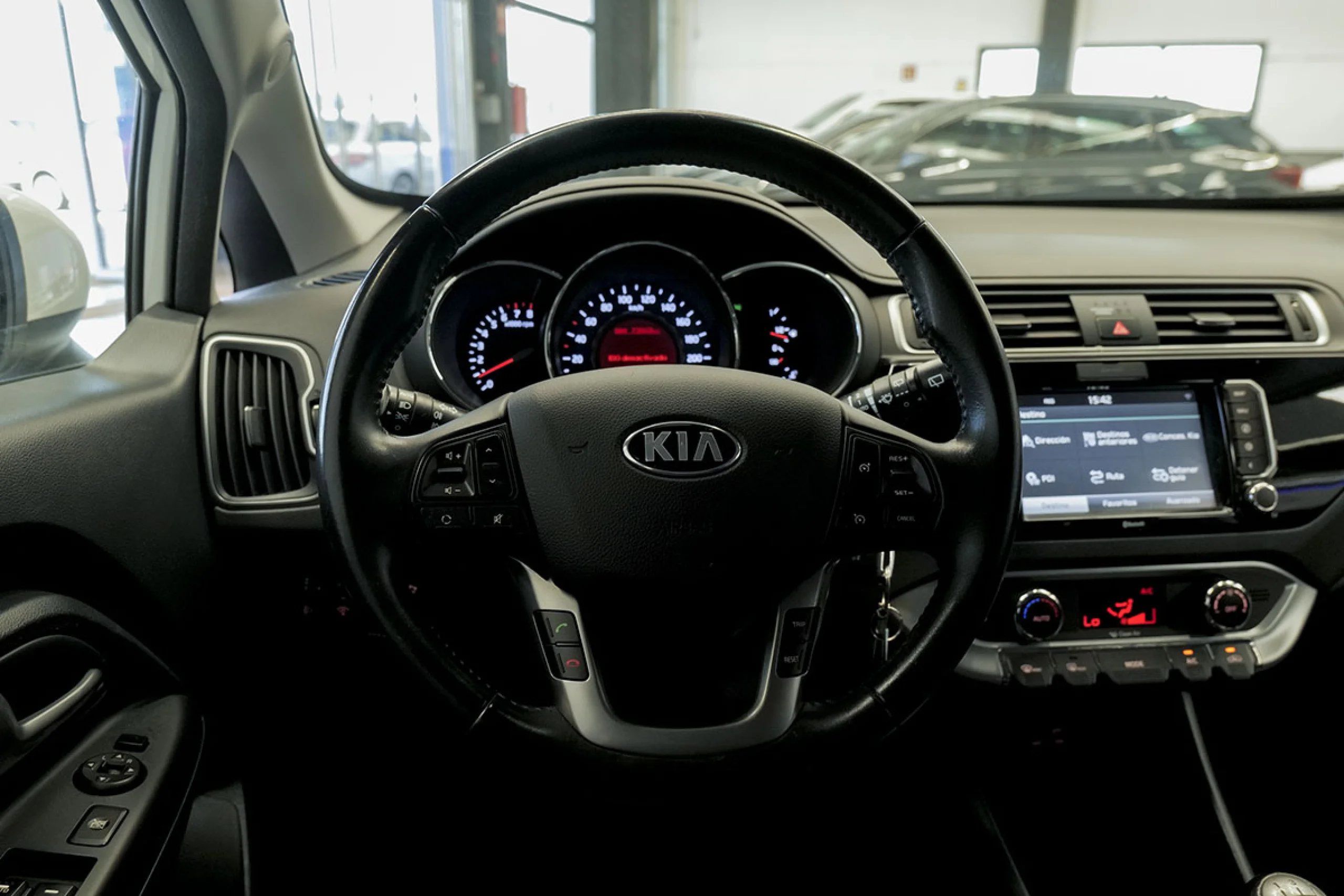 Kia Rio 1.2 CVVT Tech - Foto 22