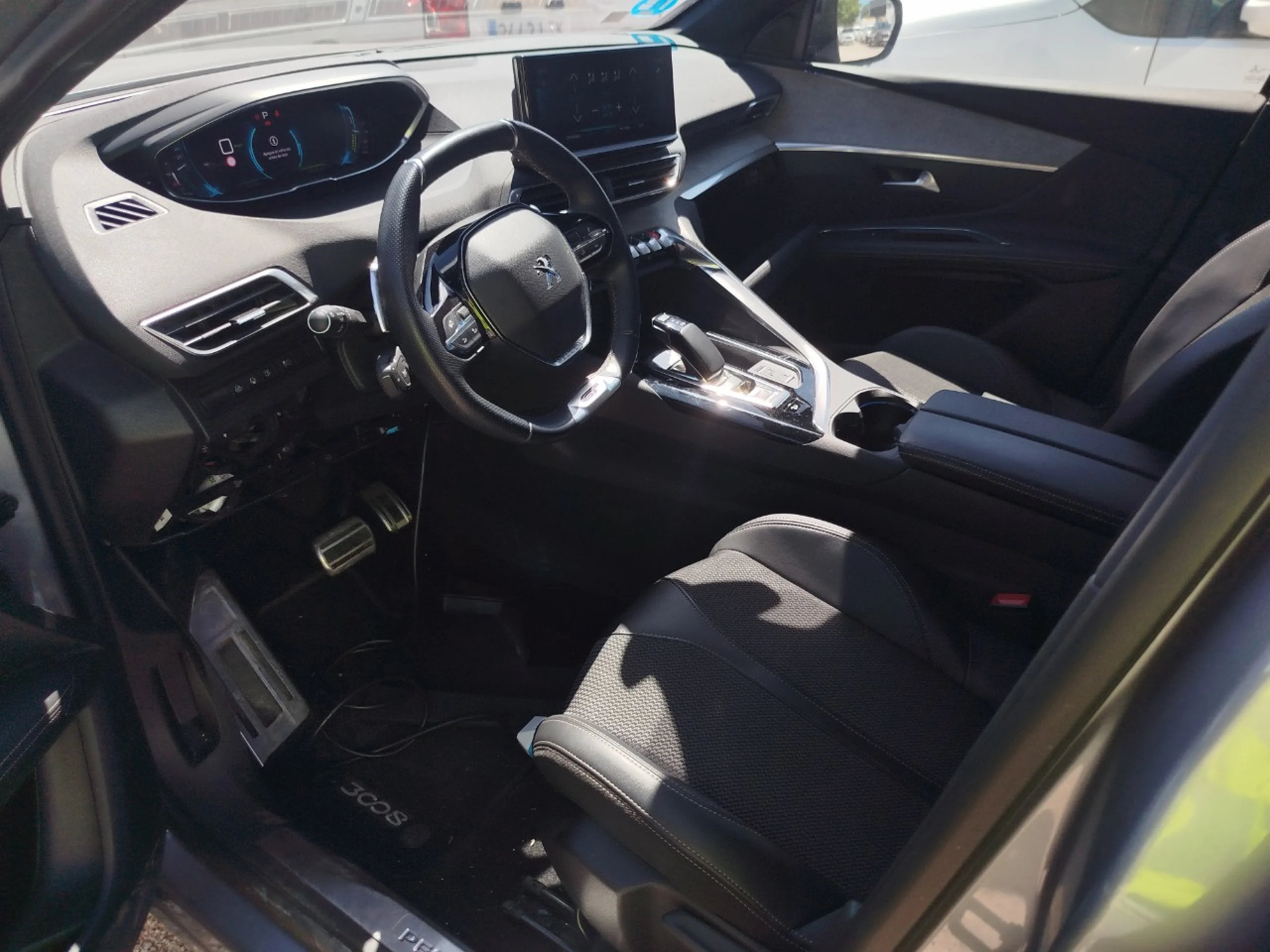 Peugeot 3008 300 e-EAT8 GT - Foto 7