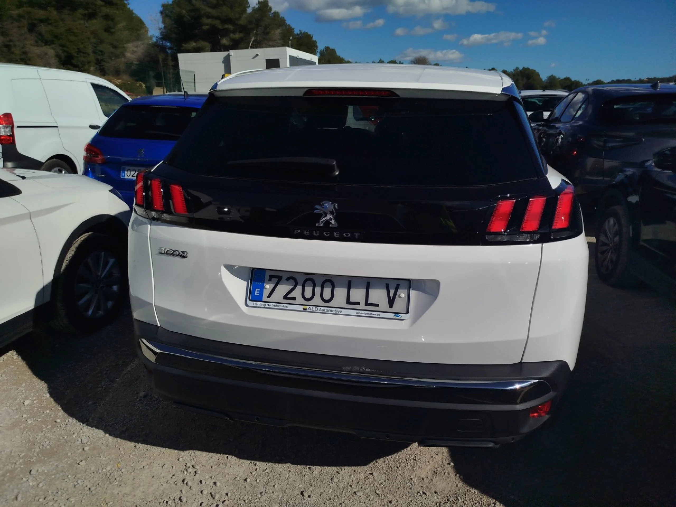 Peugeot 3008 1.5 BlueHDi 96kW (130CV) S&amp;S Allure - Foto 5