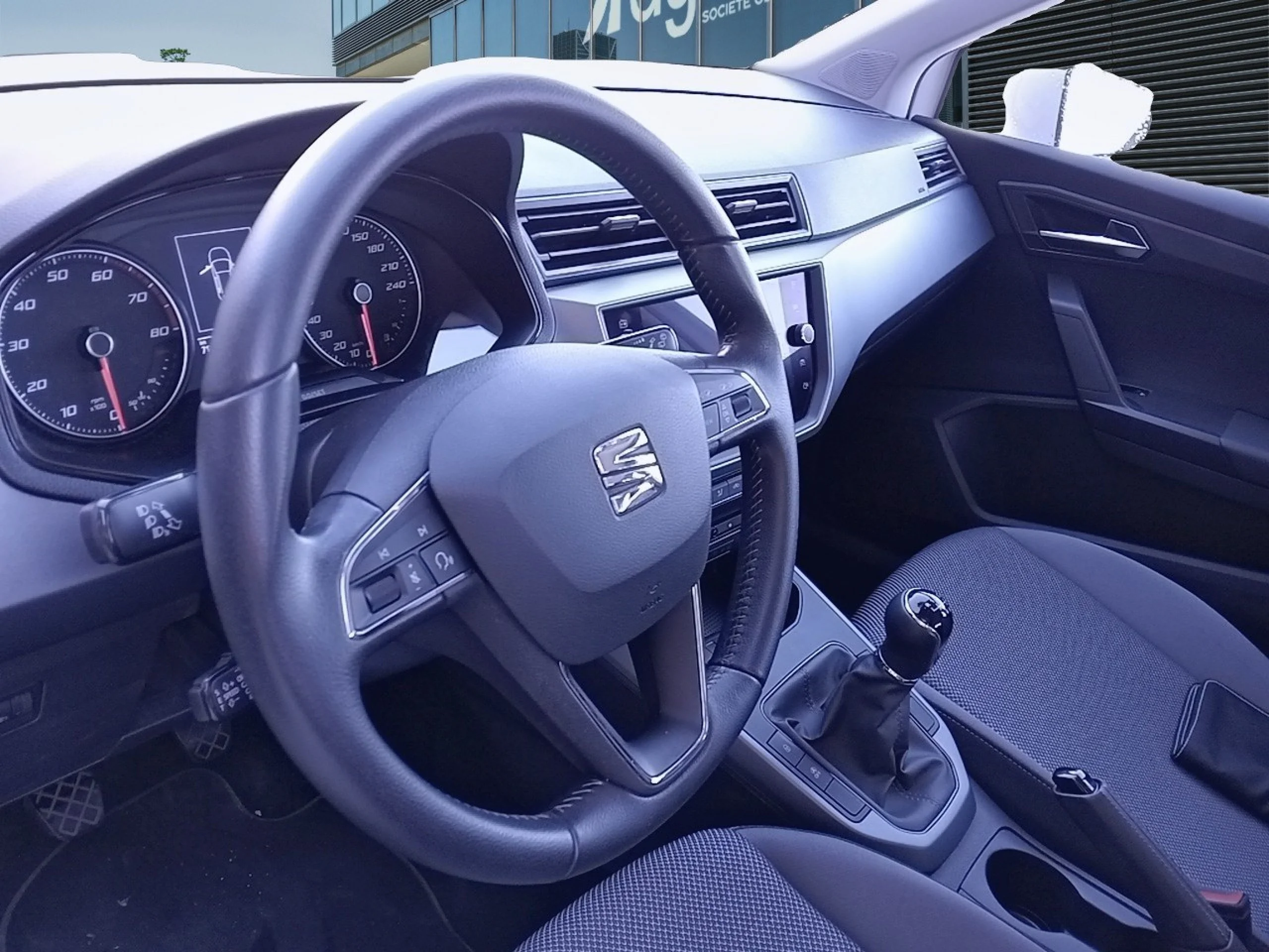 Seat Arona 1.0 TSI 81kW (110CV) Style Go2 - Foto 7