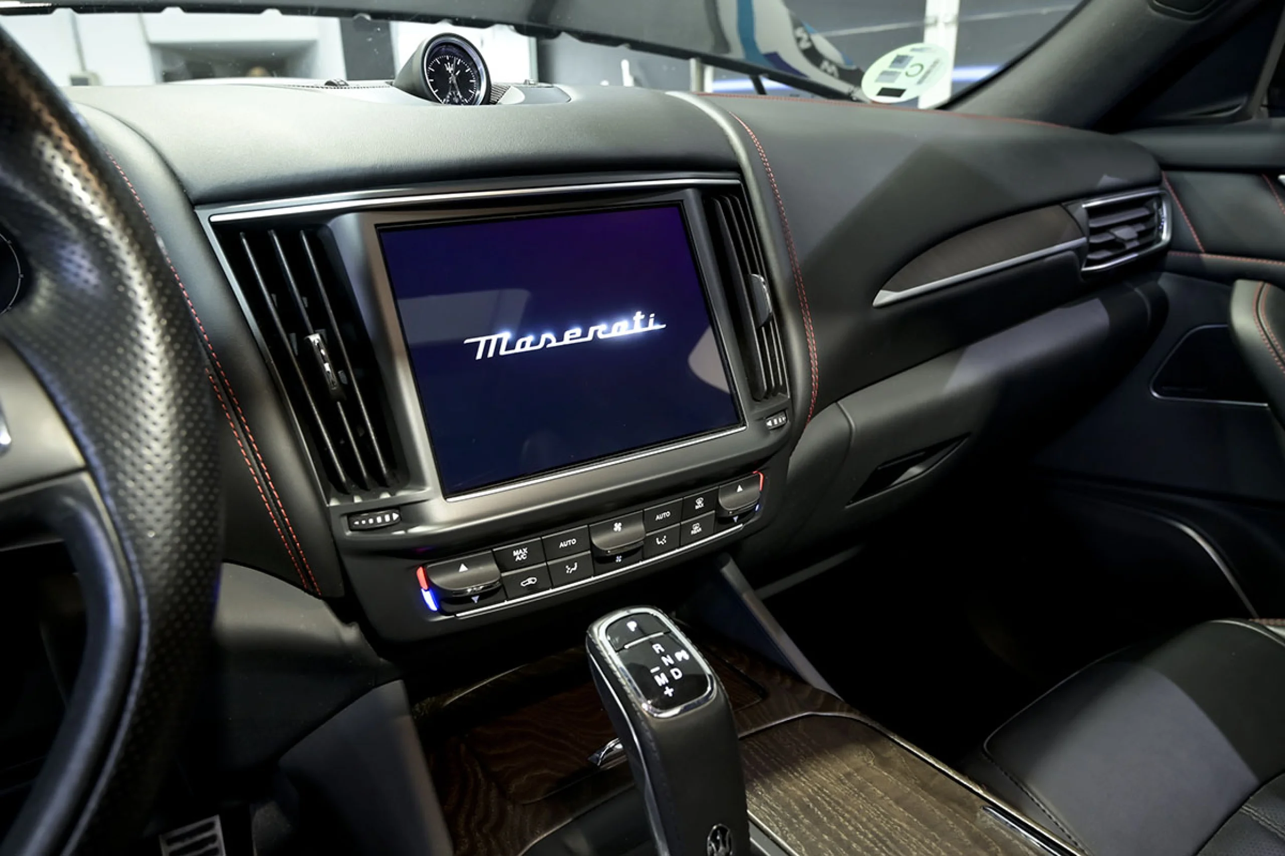 Maserati Levante GranSport 3.0 V6 tt 257kW350CV - Foto 39