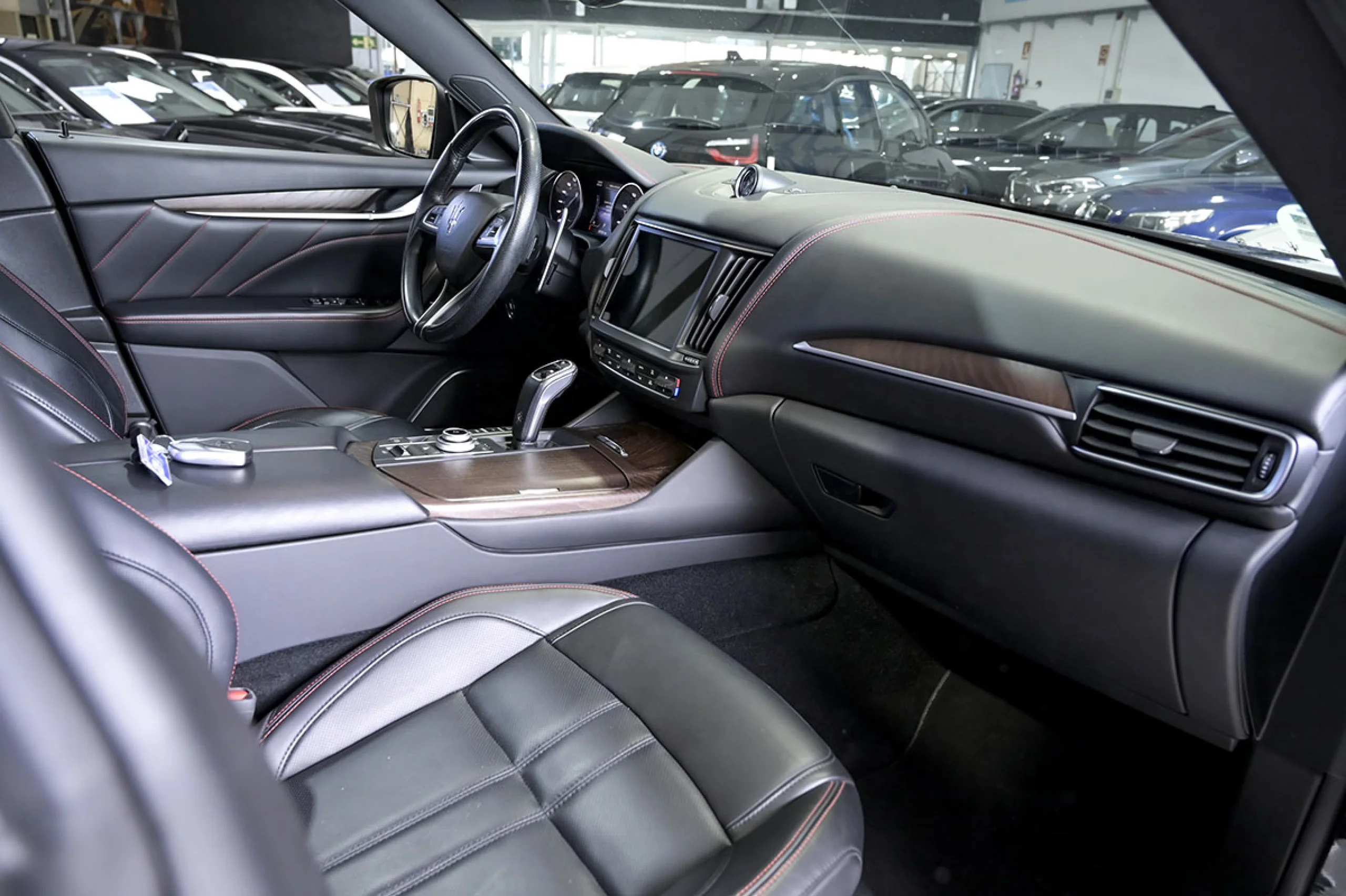 Maserati Levante GranSport 3.0 V6 tt 257kW350CV - Foto 30