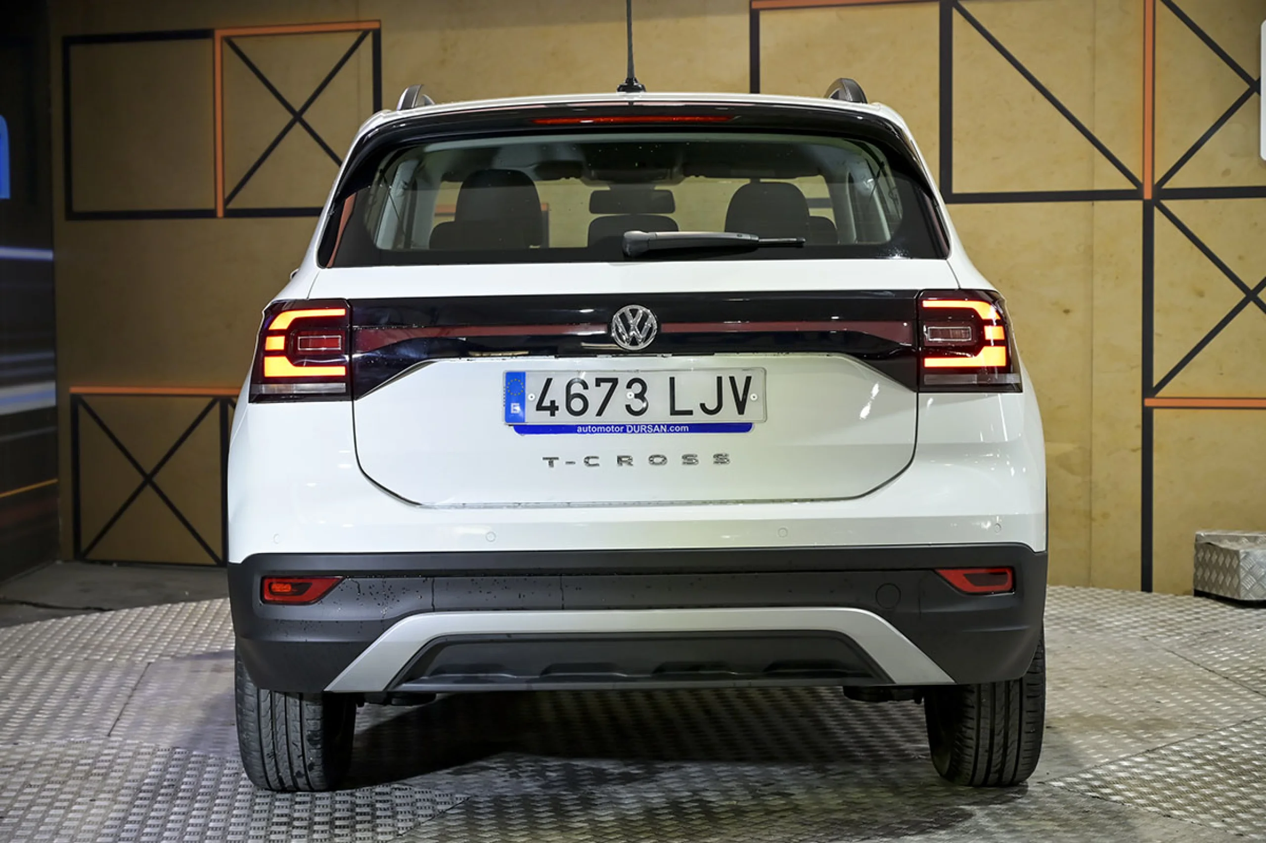 Volkswagen T-CROSS Advance 1.0 TSI 81kW 110CV - Foto 1