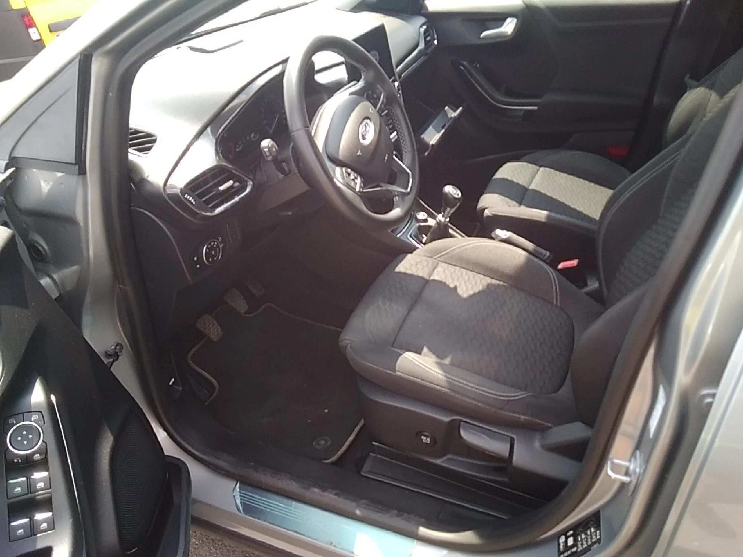 Ford Puma 1.0 EcoBoost 92kW (125cv) Titanium - Foto 7