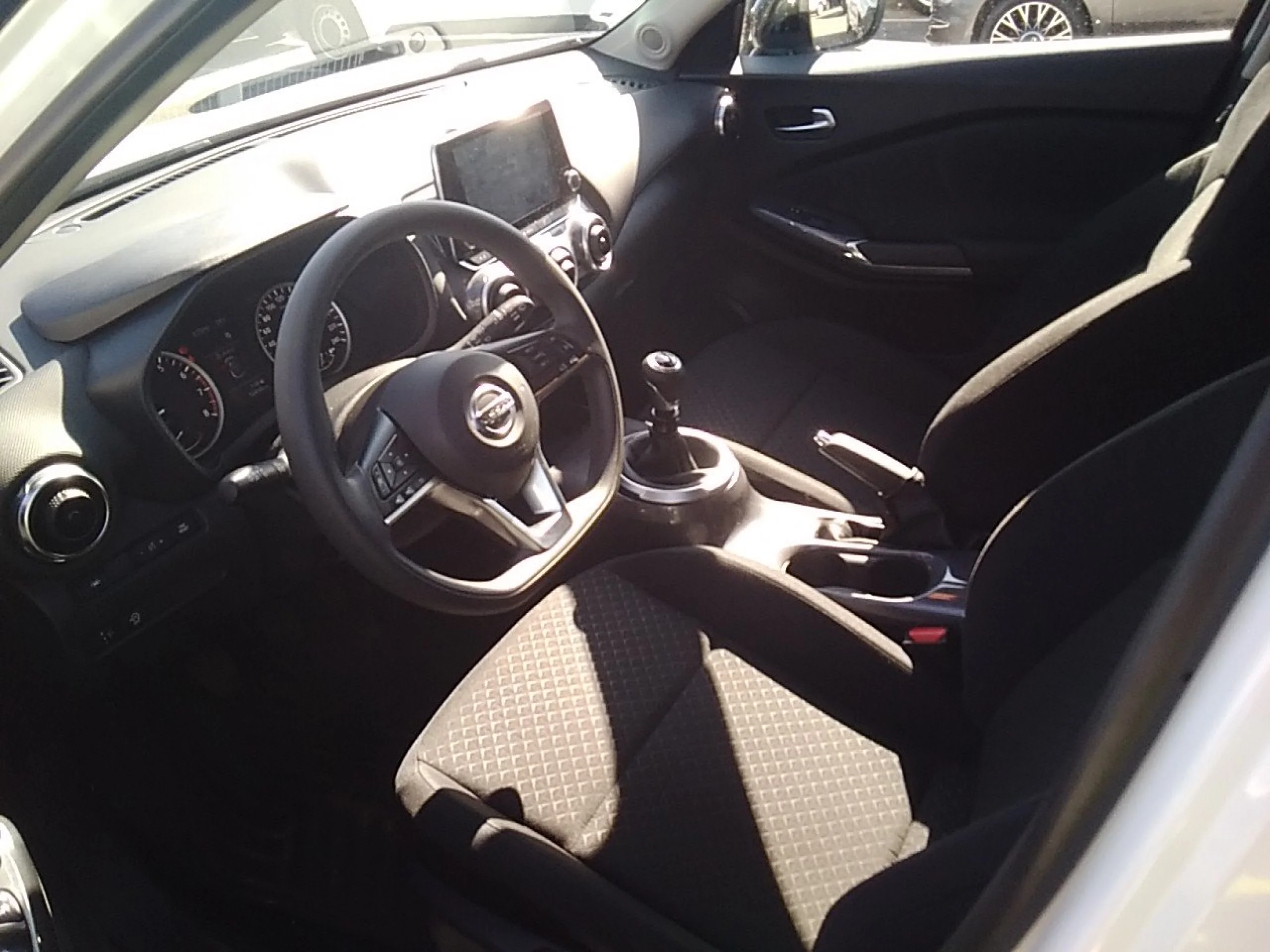 Nissan Juke DIG-T 84 kW (114 CV) 6M/T Acenta - Foto 7