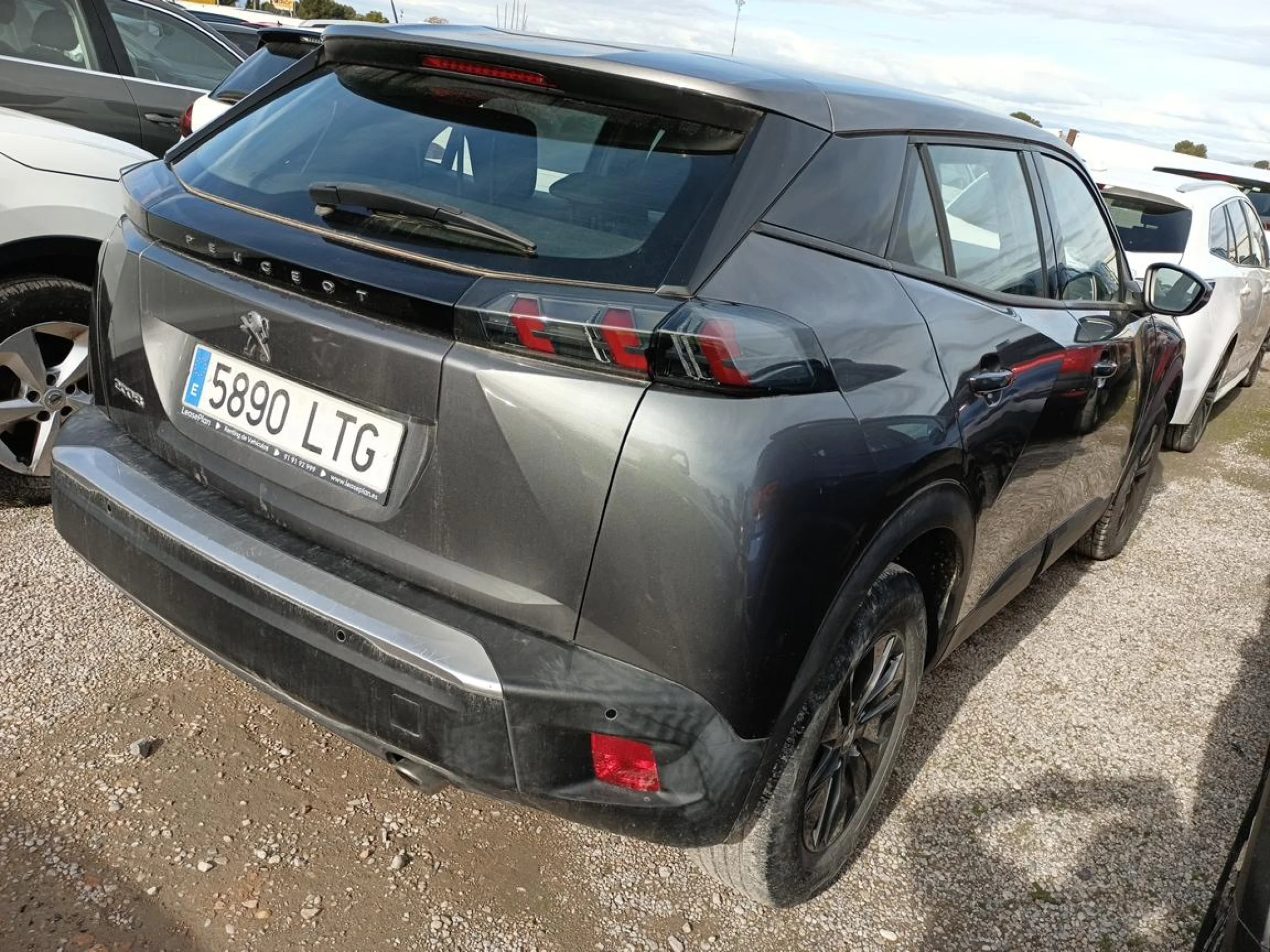 Peugeot 2008 Active Pack BlueHDI 81kW (110CV) - Foto 3