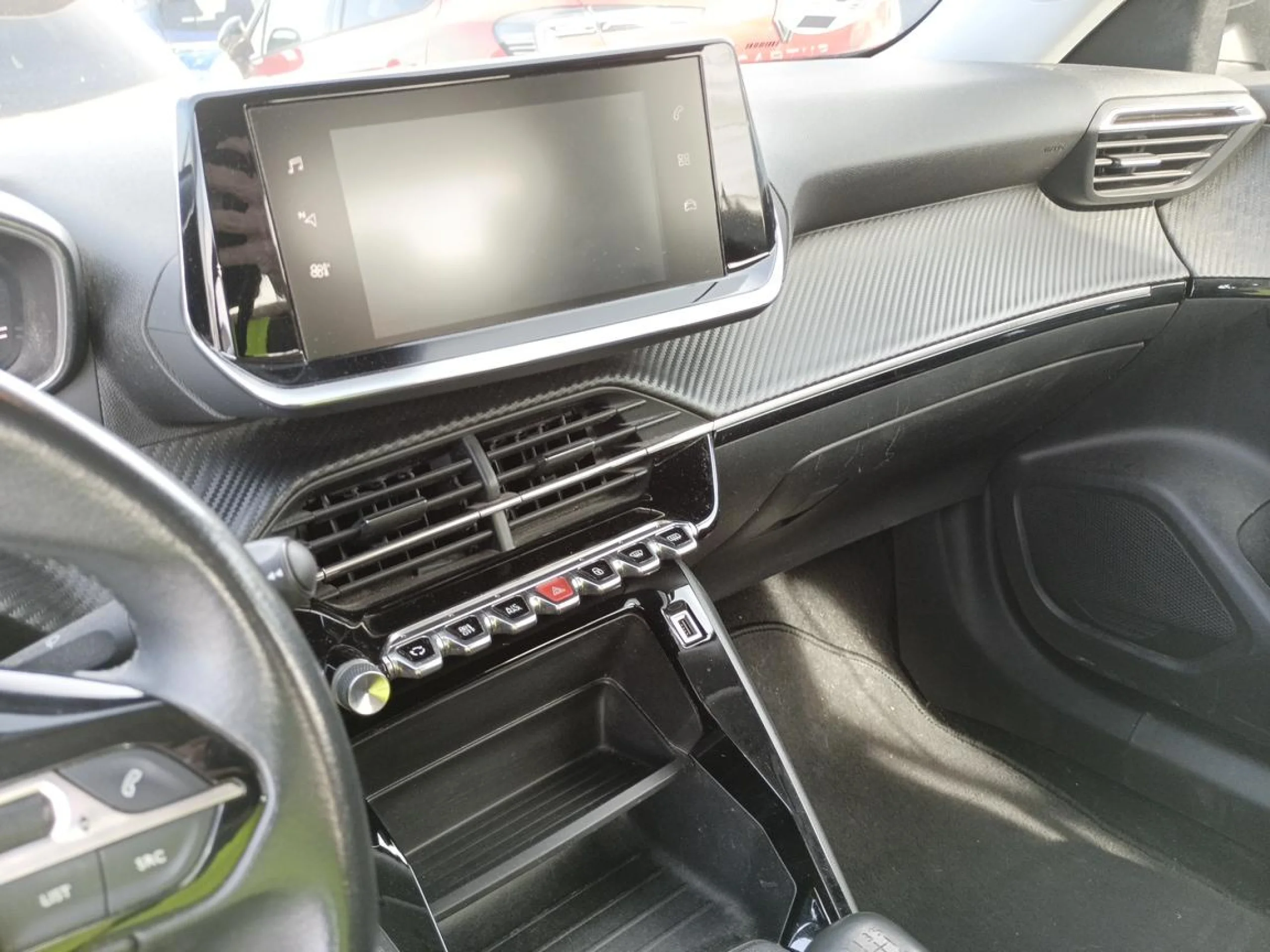 Peugeot 2008 Active Pack BlueHDI 81kW (110CV) - Foto 8