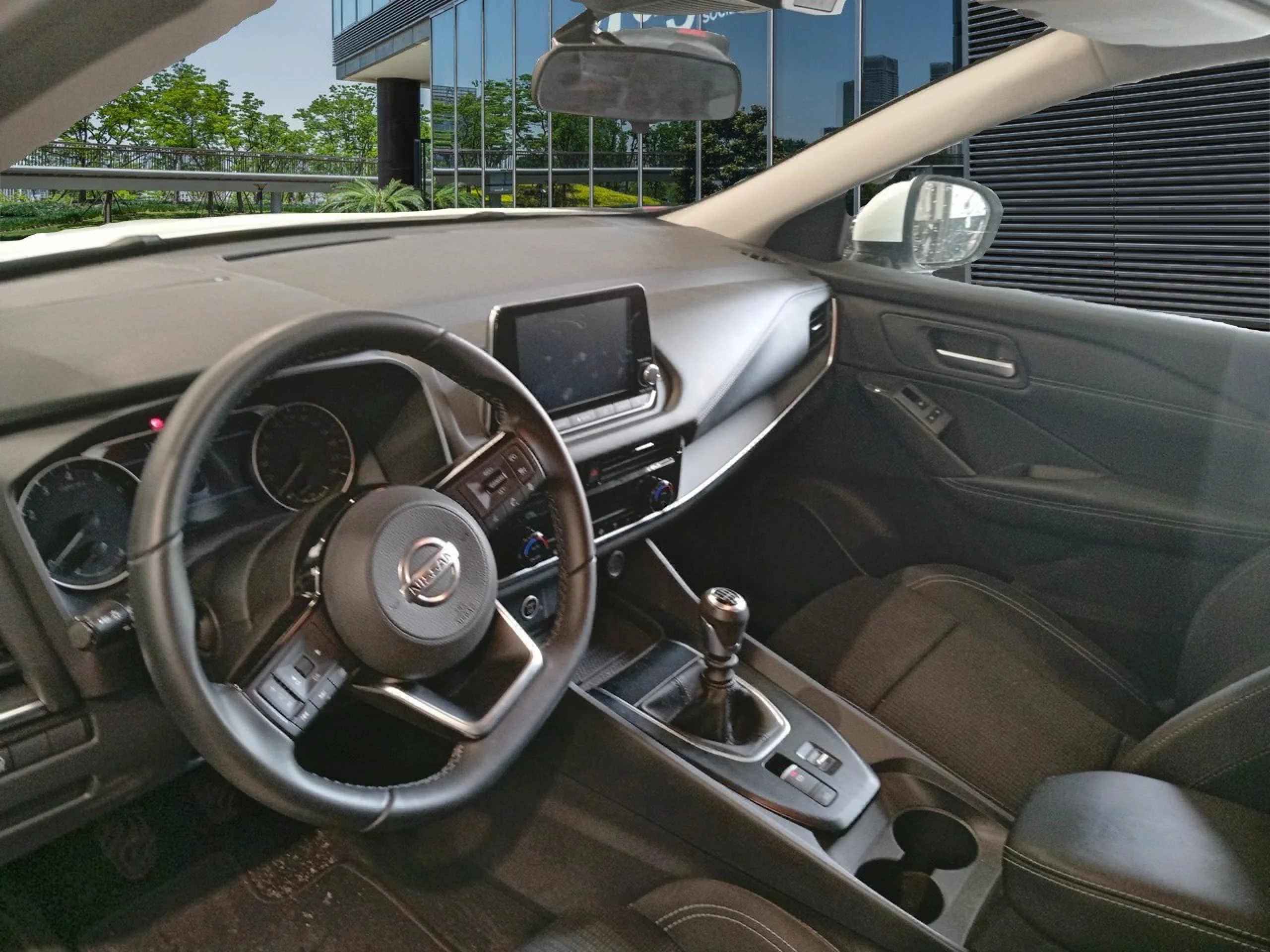 Nissan Qashqai DIG-T 103kW (140CV) mHEV 4x2 Acenta - Foto 7