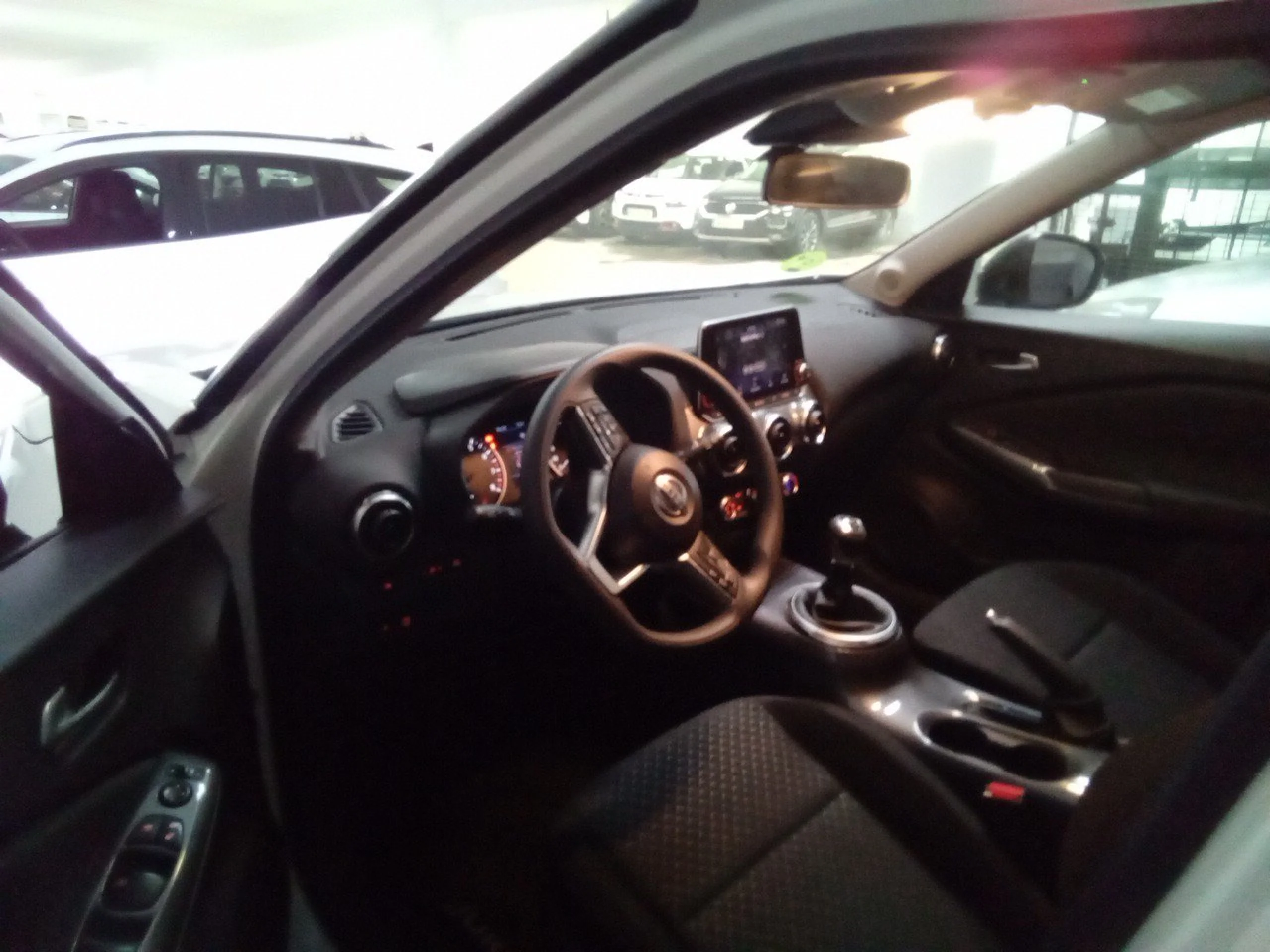Nissan Juke DIG-T 84 kW (114 CV) 6M/T Acenta - Foto 7