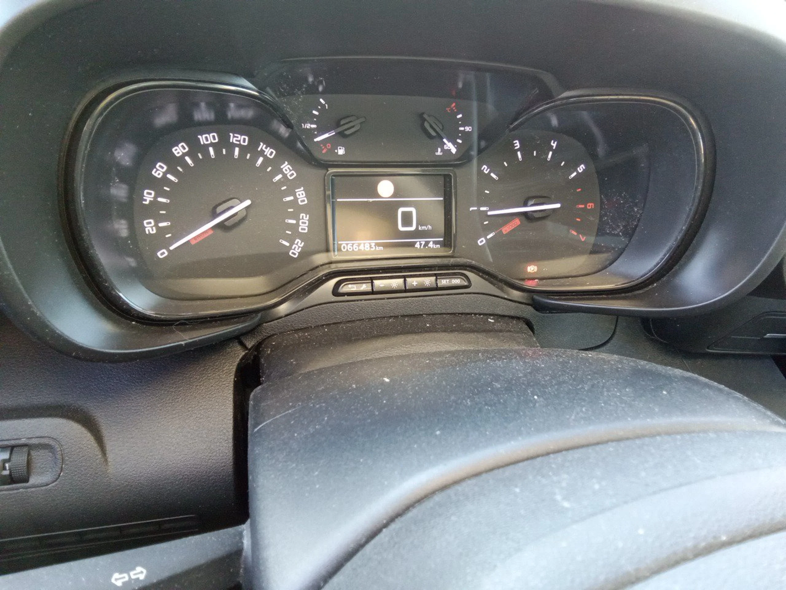 Citroen Berlingo Talla M BlueHDi 100 S&amp;S FEEL - Foto 8