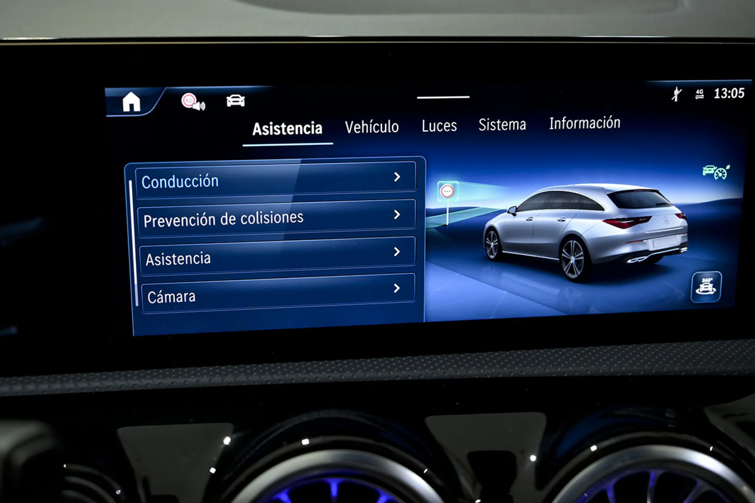 Mercedes-Benz CLA 220 MERCEDES-BENZ CLA CLA 220 D DCT Shooting Brake - Foto 39