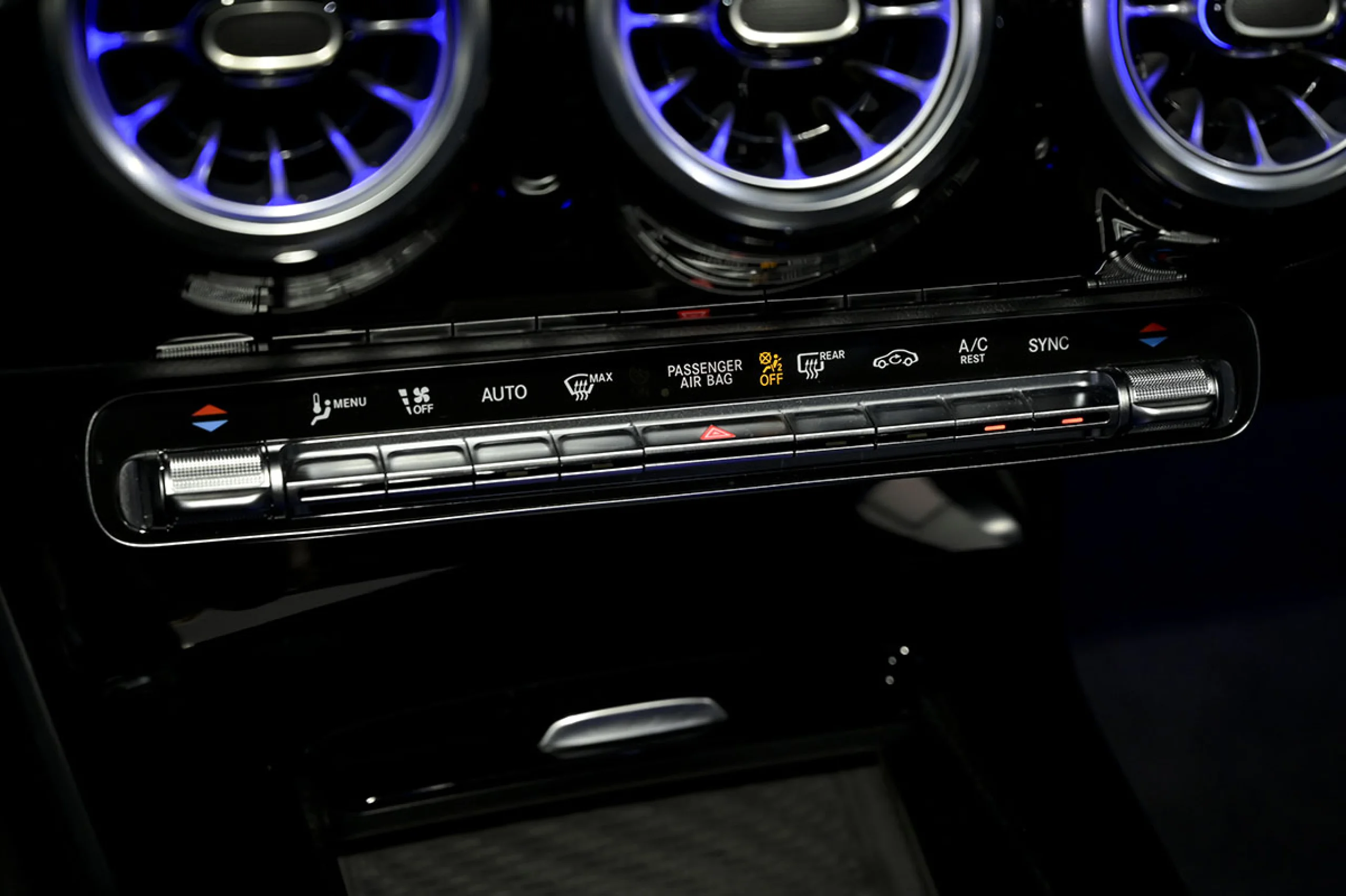 Mercedes-Benz CLA 220 MERCEDES-BENZ CLA CLA 220 D DCT Shooting Brake - Foto 42