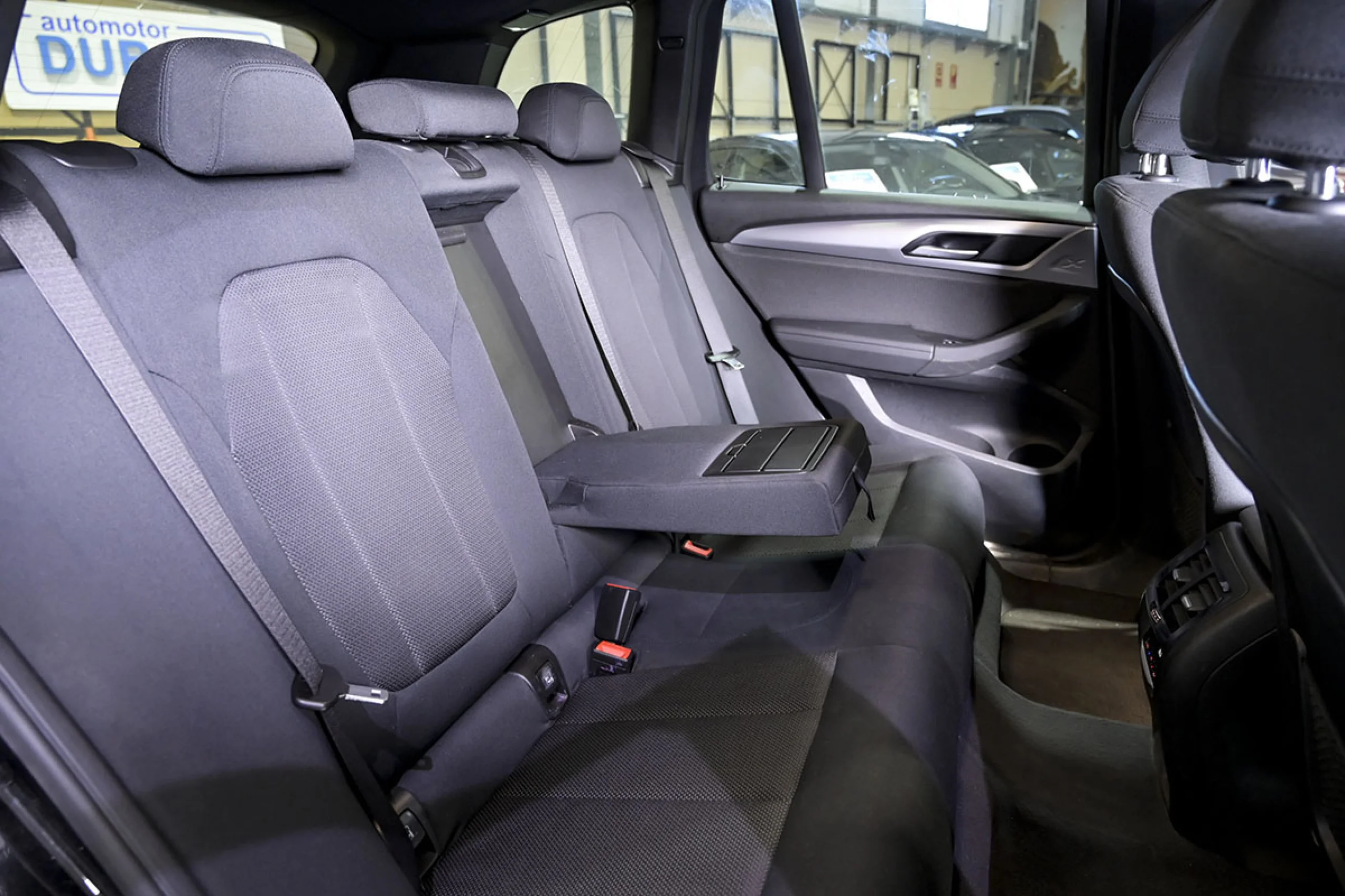 BMW X3 xDrive20d - Foto 18