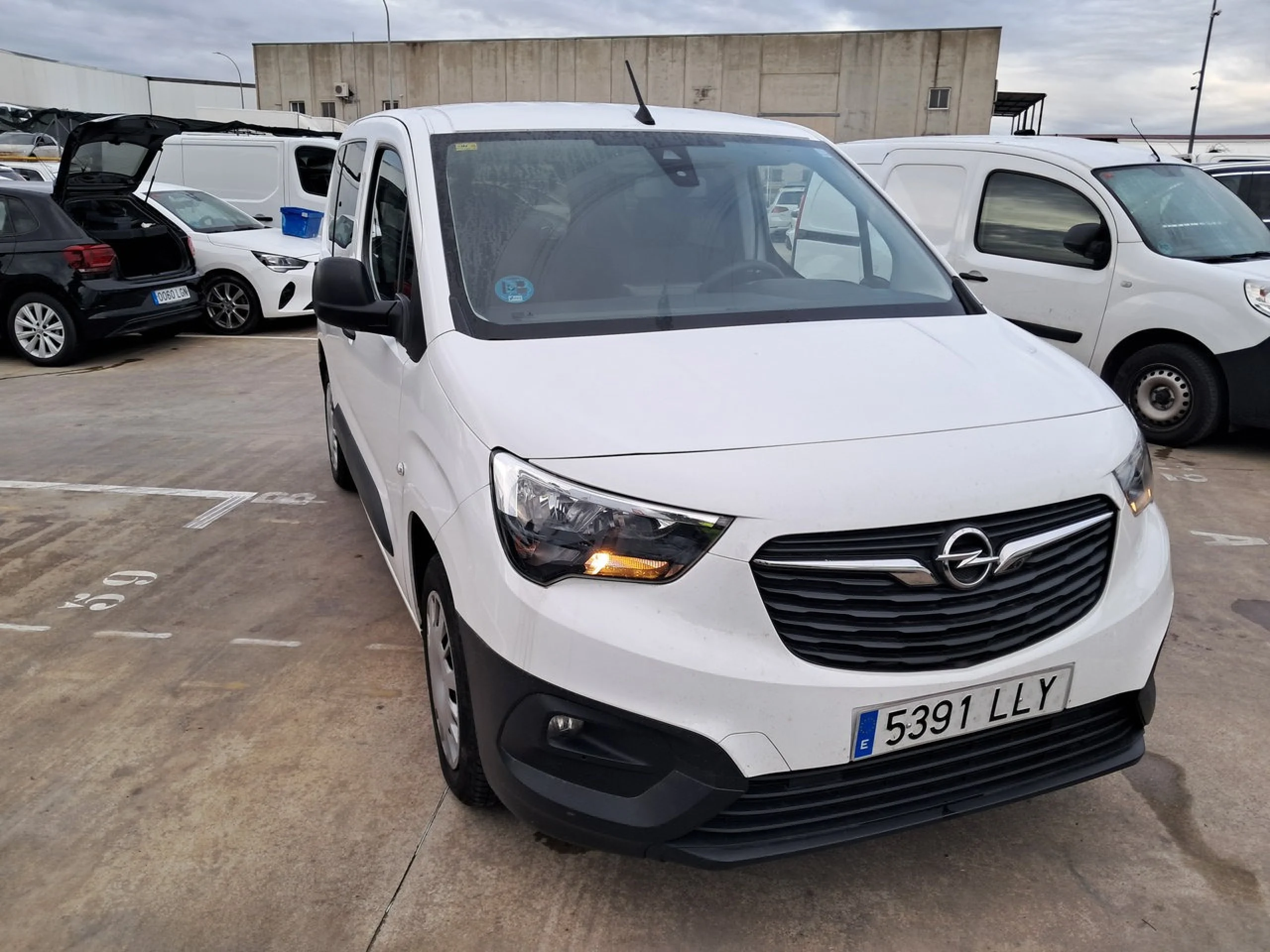 Opel Combo 1.5 TD 75kW (100CV) S/S Expression L - Foto 3