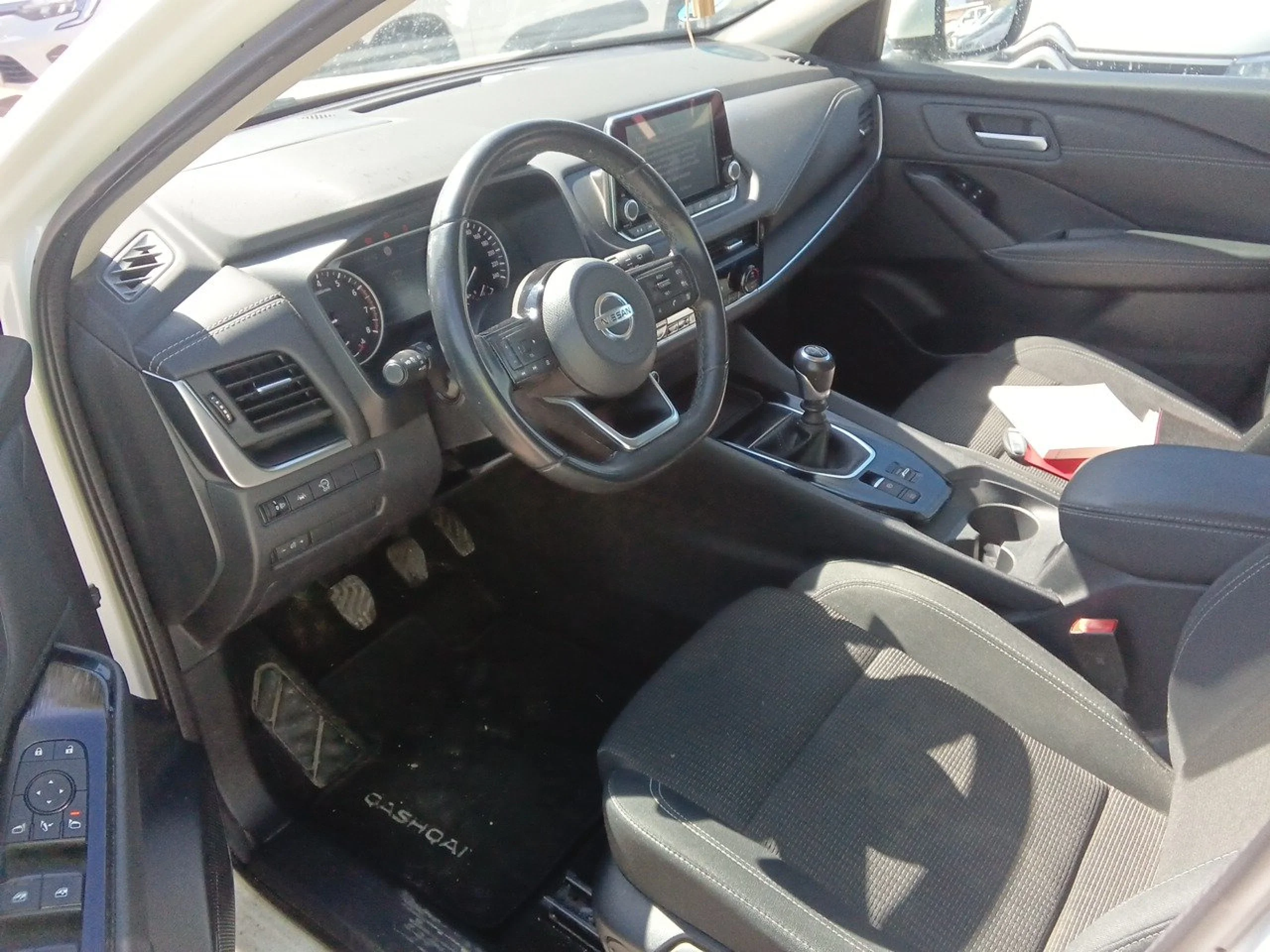 Nissan Qashqai DIG-T 103kW (140CV) mHEV 4x2 Acenta - Foto 7