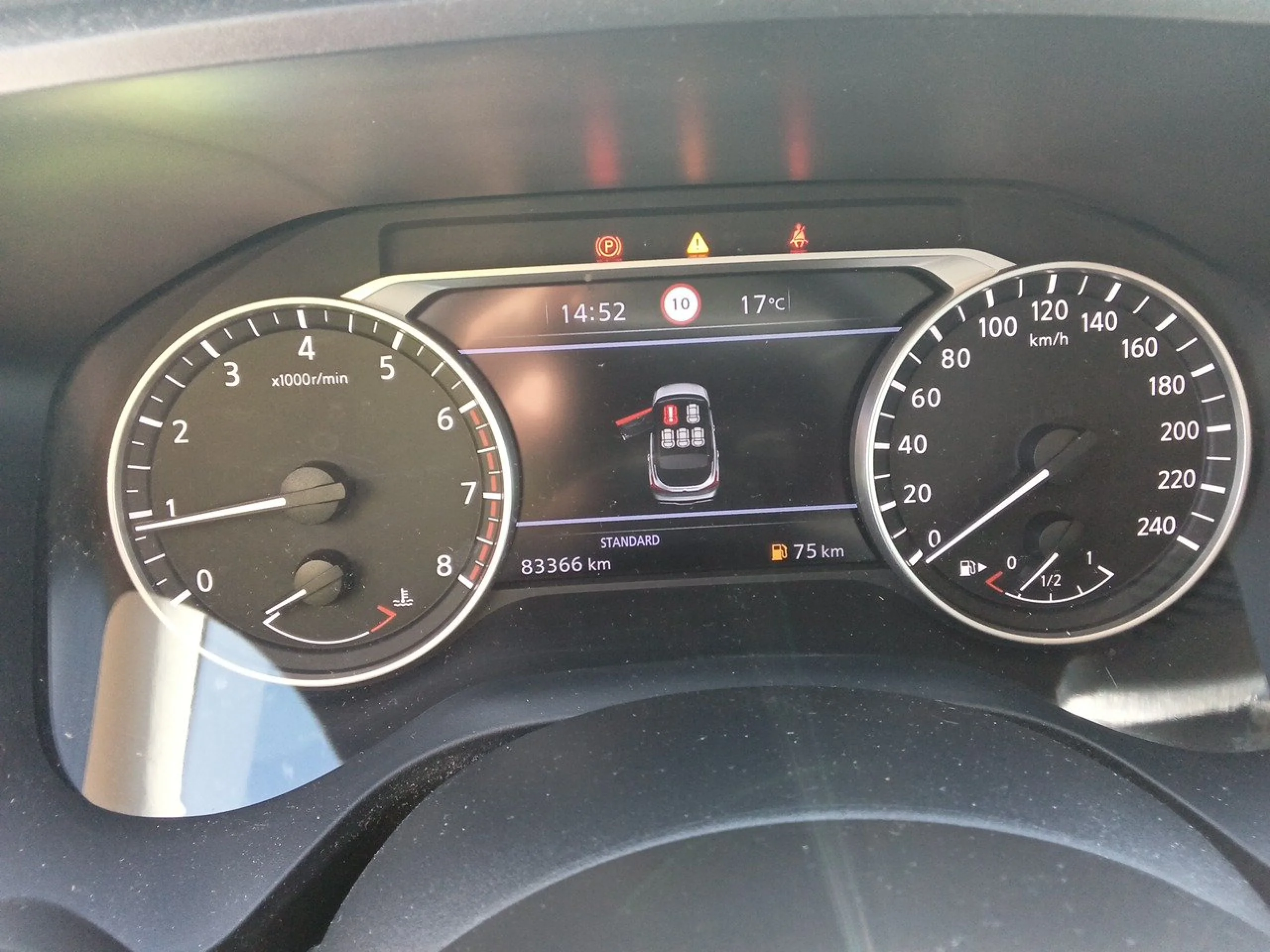 Nissan Qashqai DIG-T 103kW (140CV) mHEV 4x2 Acenta - Foto 8