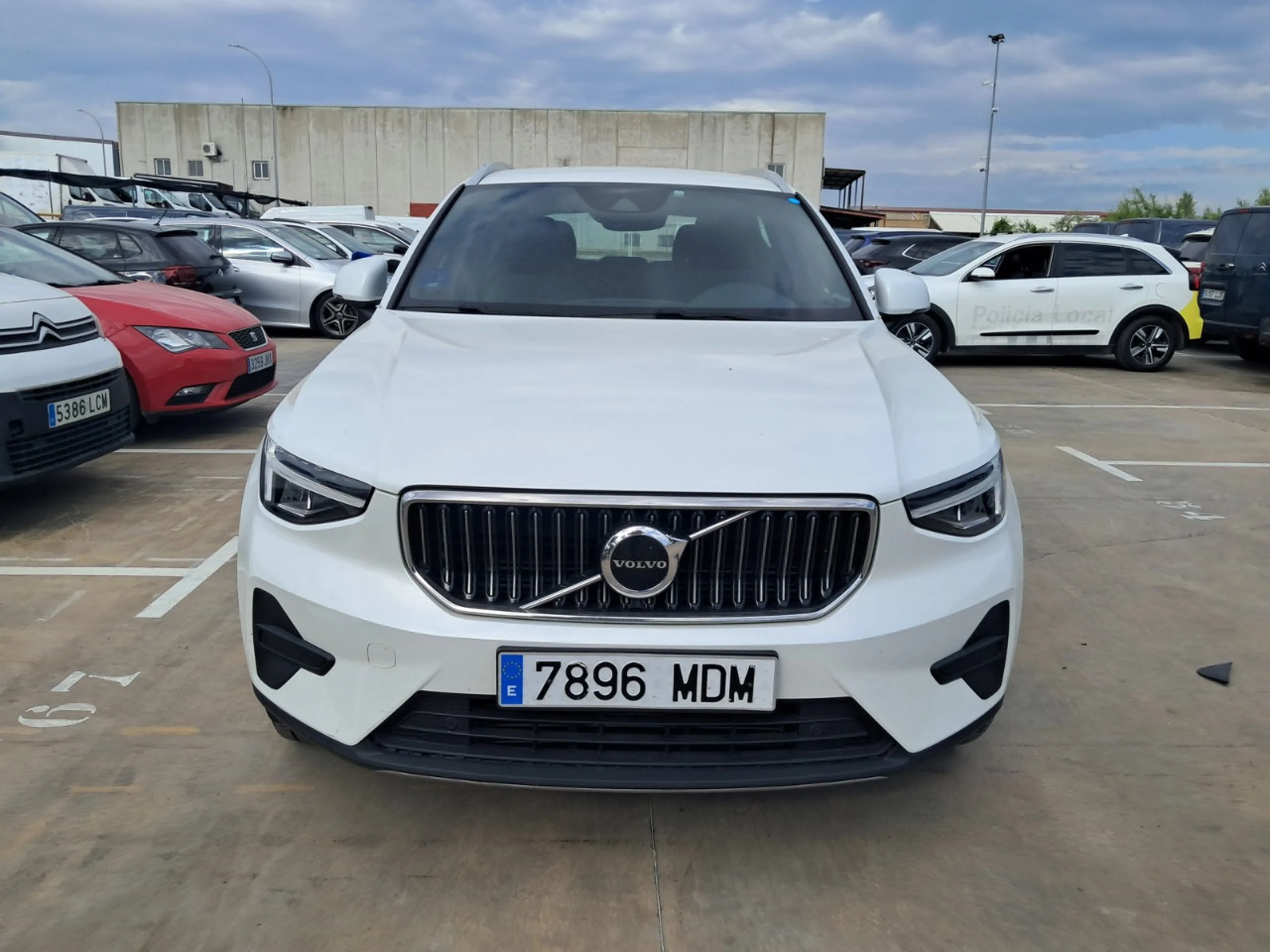 Volvo XC 40 XC40 1.5 T5 Recharge PHEV Bright Auto - Foto 2