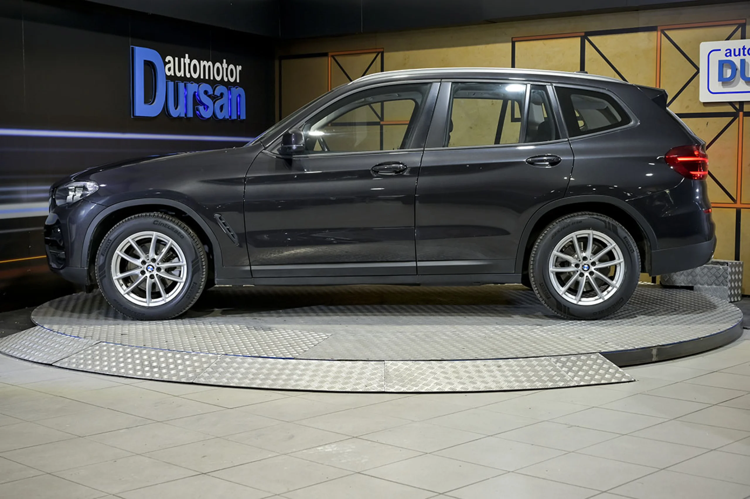 BMW X3 xDrive20d - Foto 15