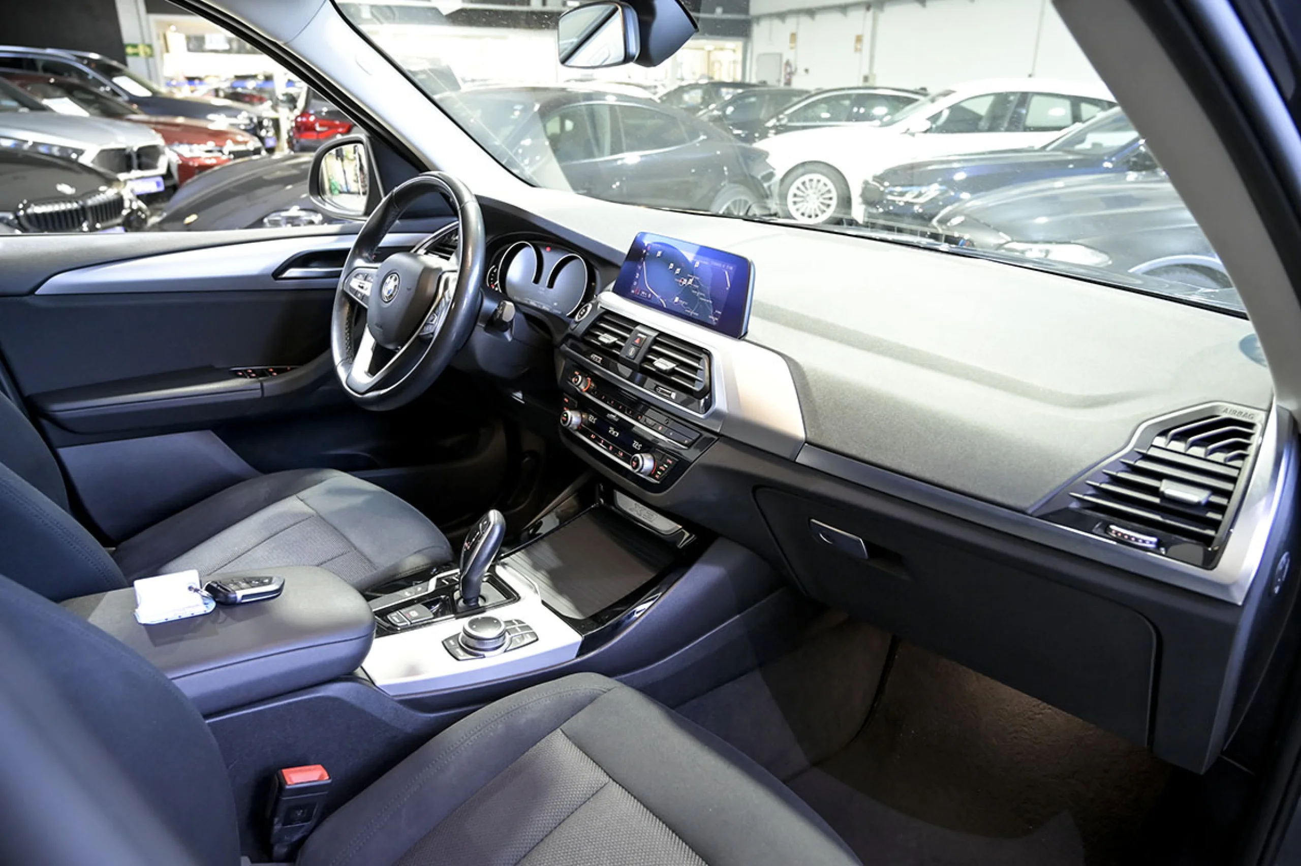 BMW X3 xDrive20d - Foto 25