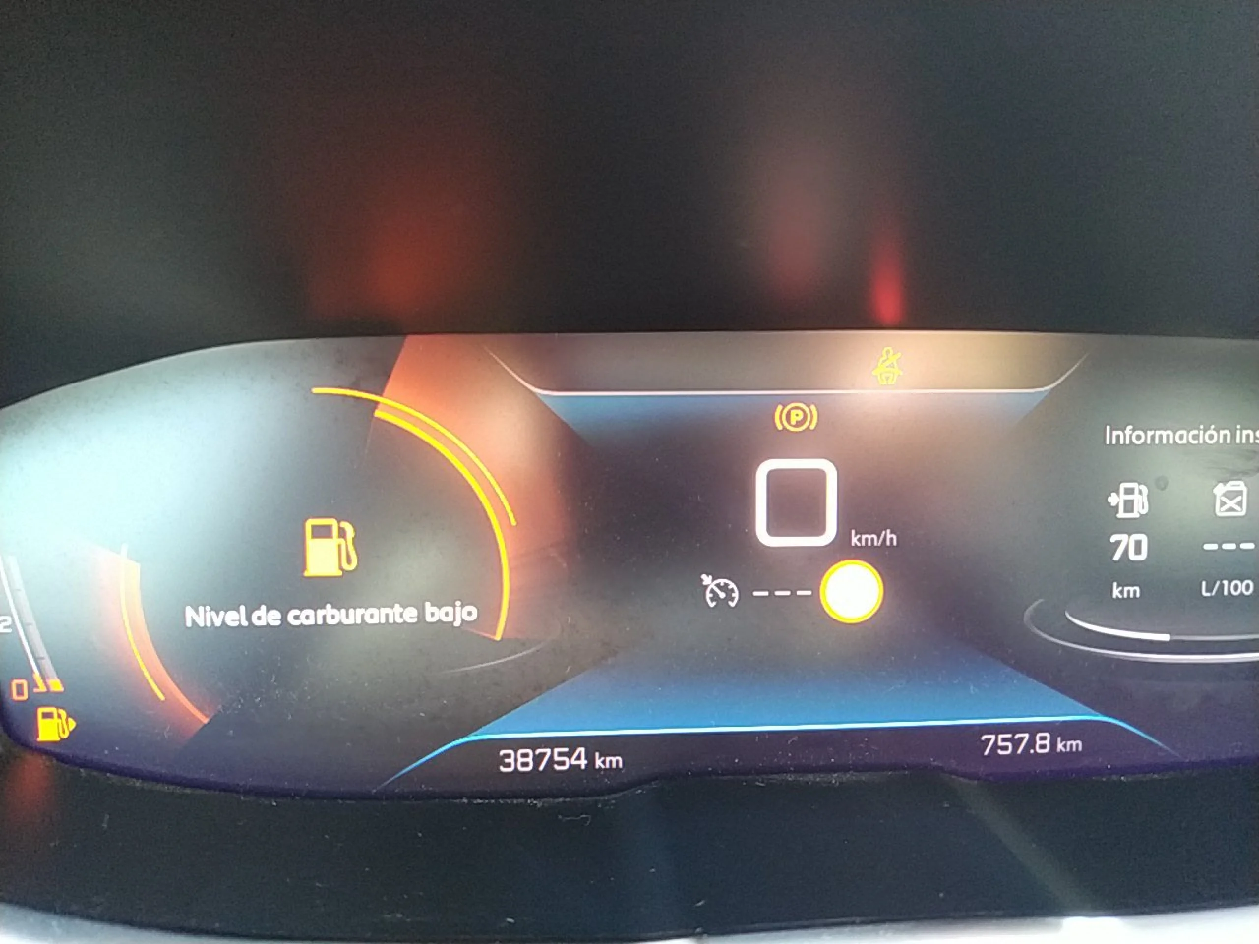 Peugeot 5008 1.5 BlueHDi 96kW (130CV) S&amp;S Allure - Foto 8